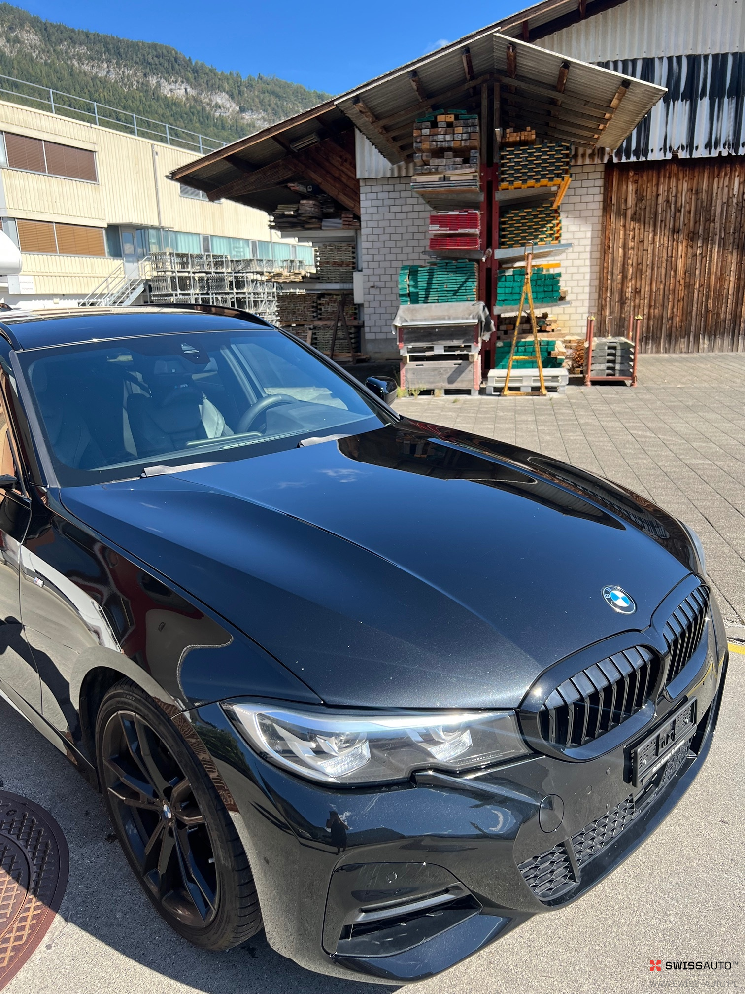 Auction Image