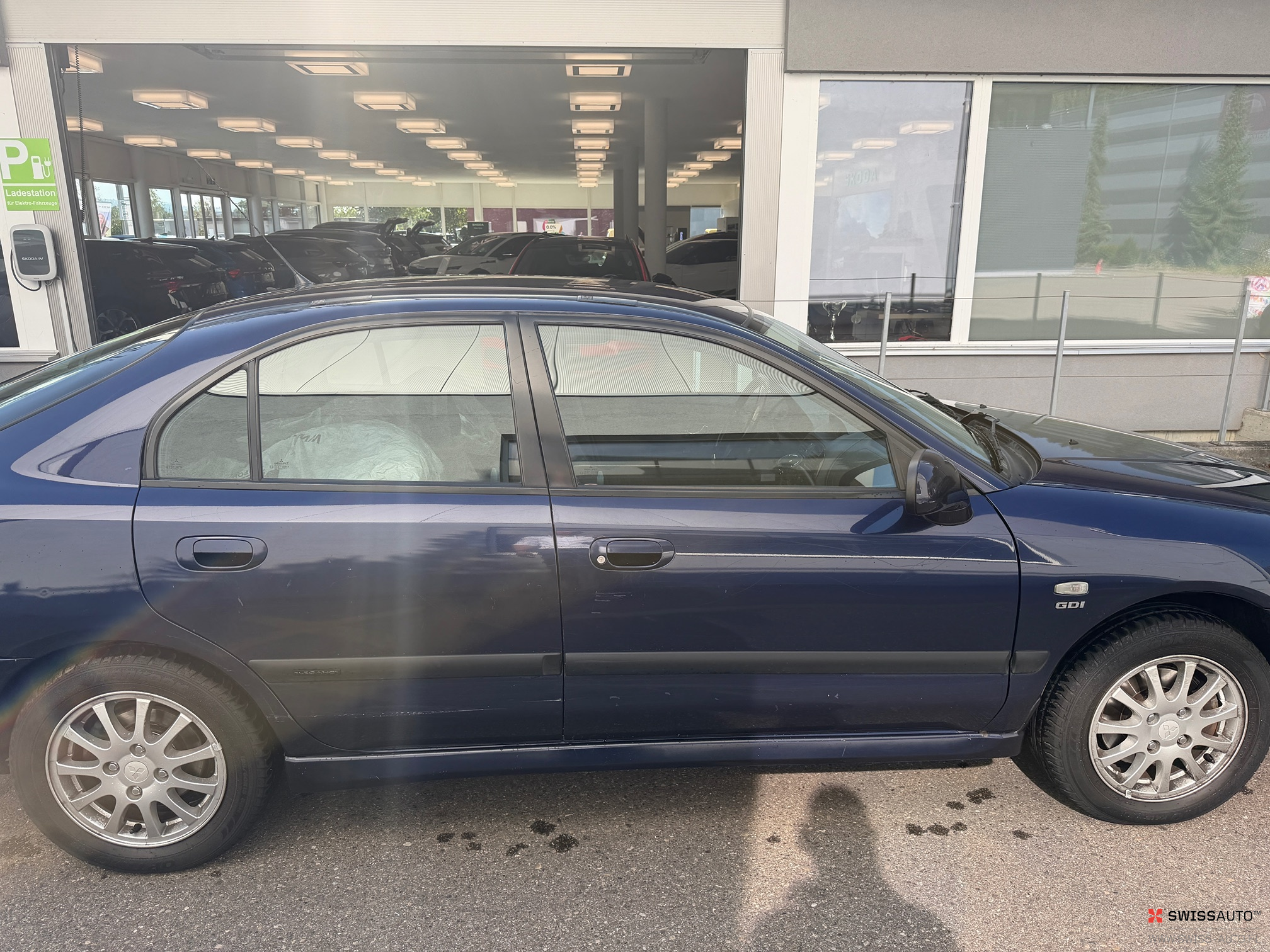 Auction Image