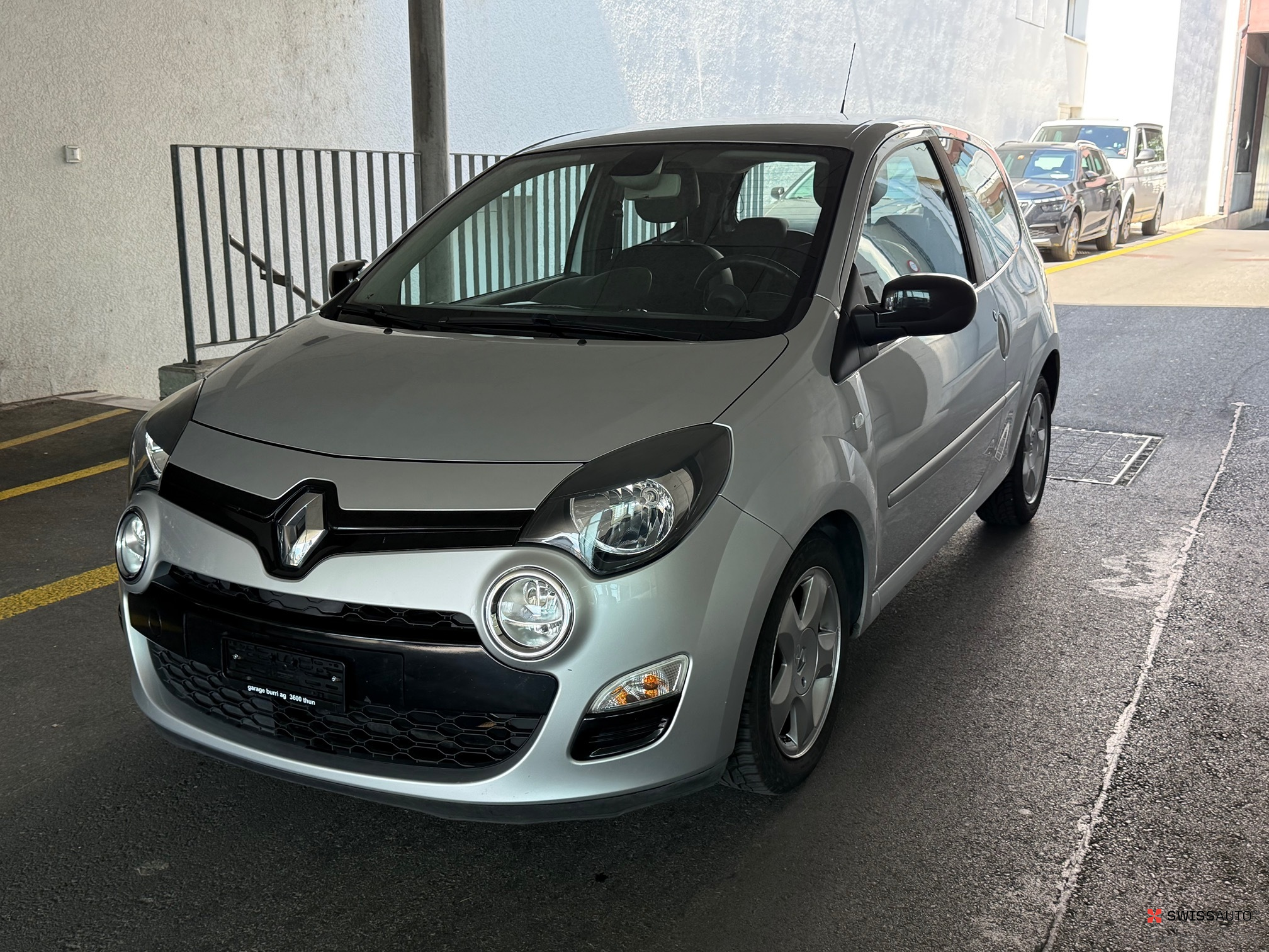 Auction Image