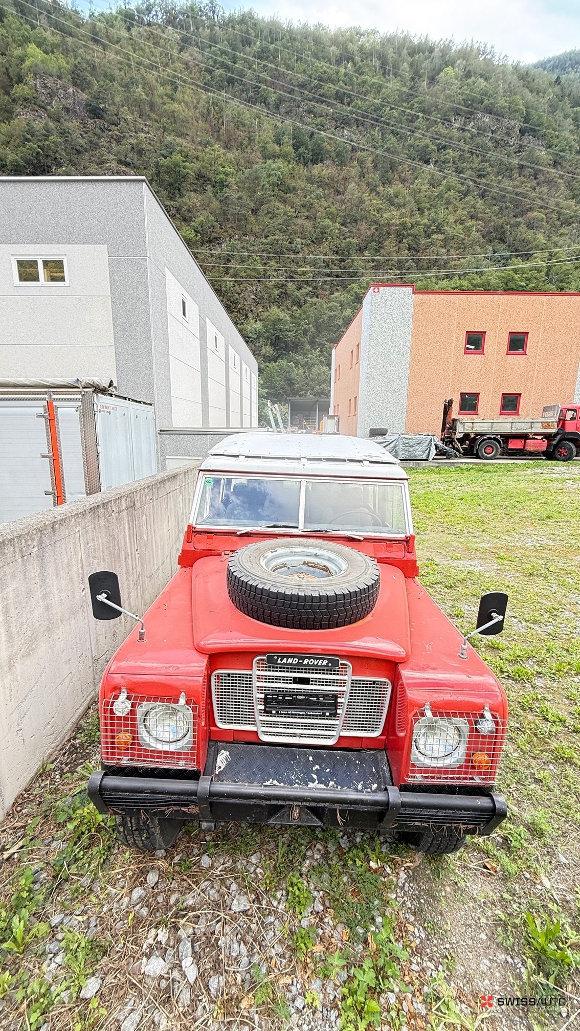Auction Image