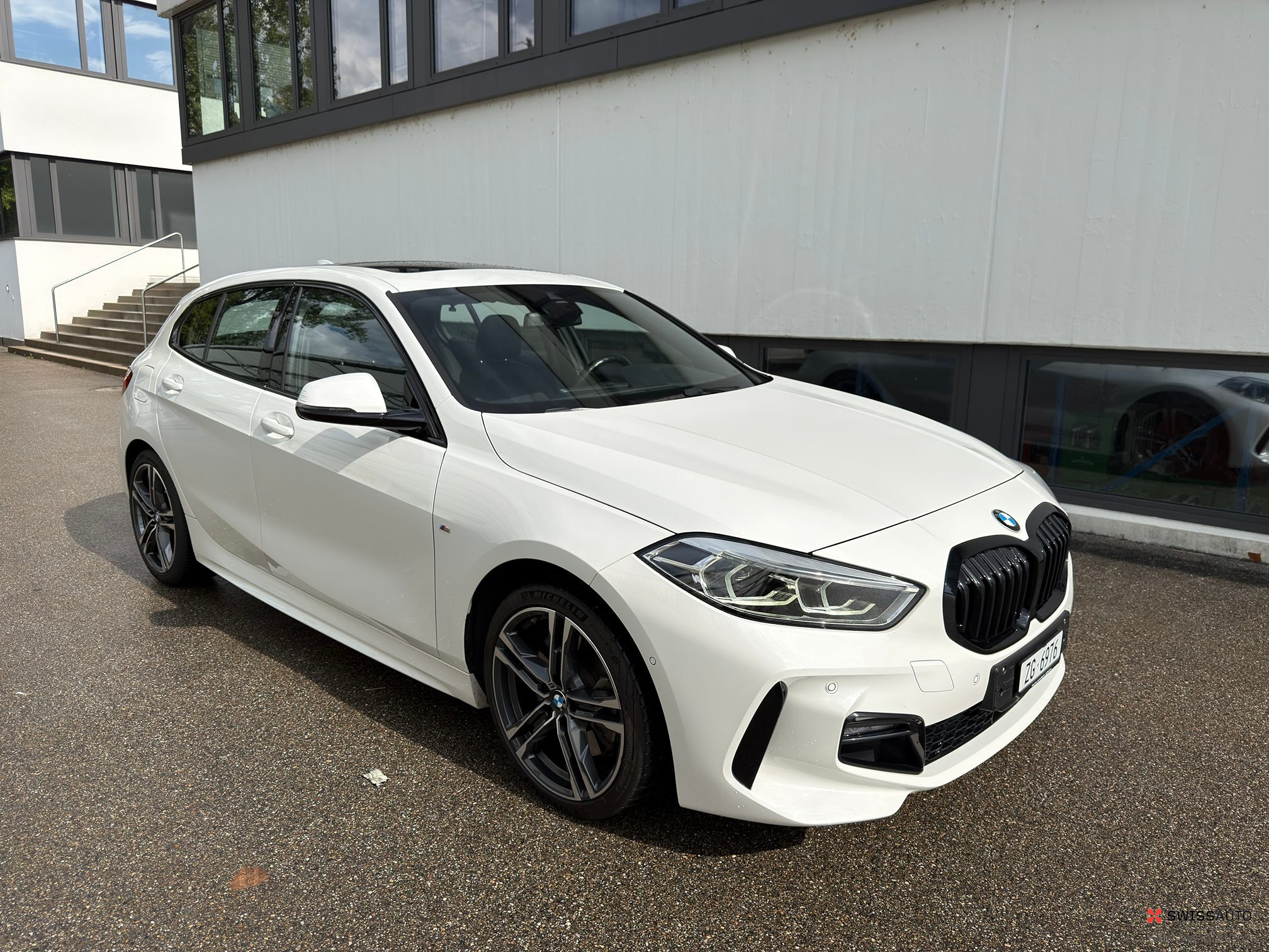 Auction Image