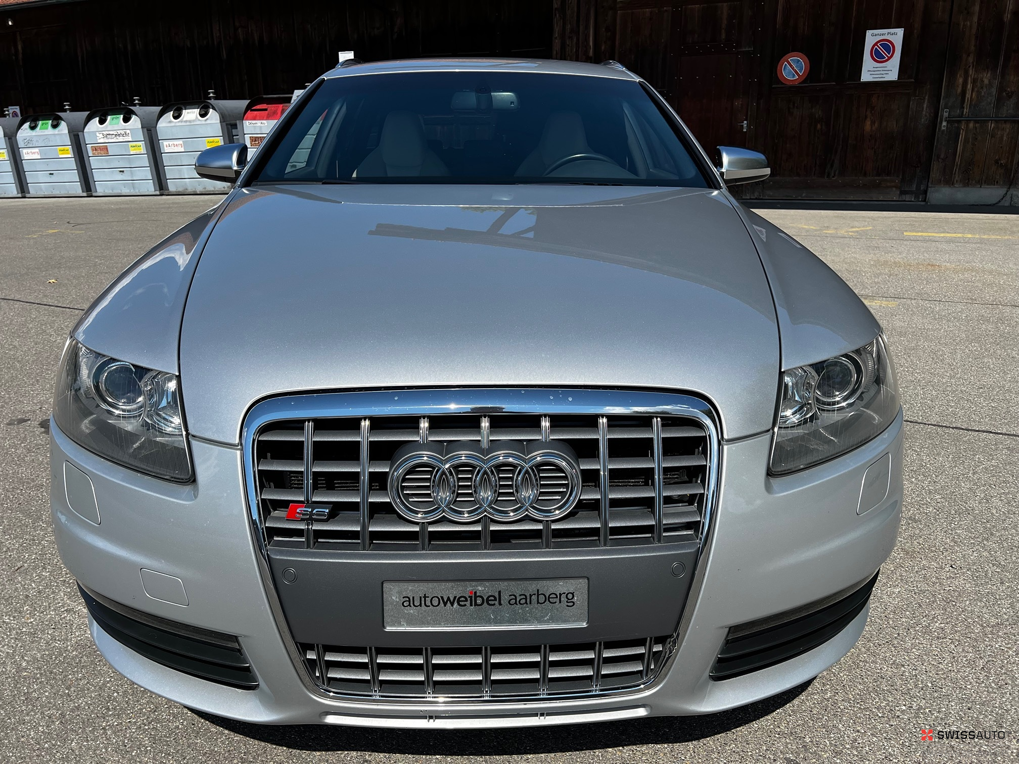 Auction Image