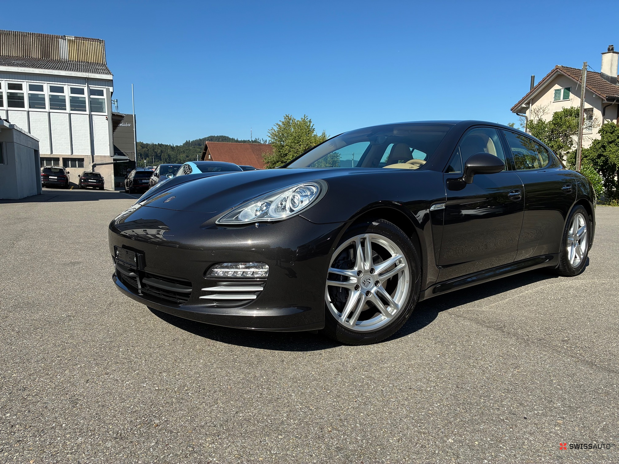 Auction Image