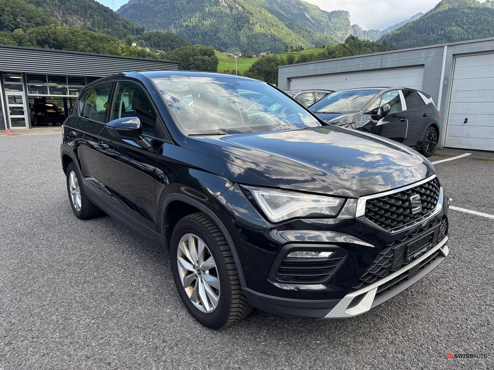 Auction Image