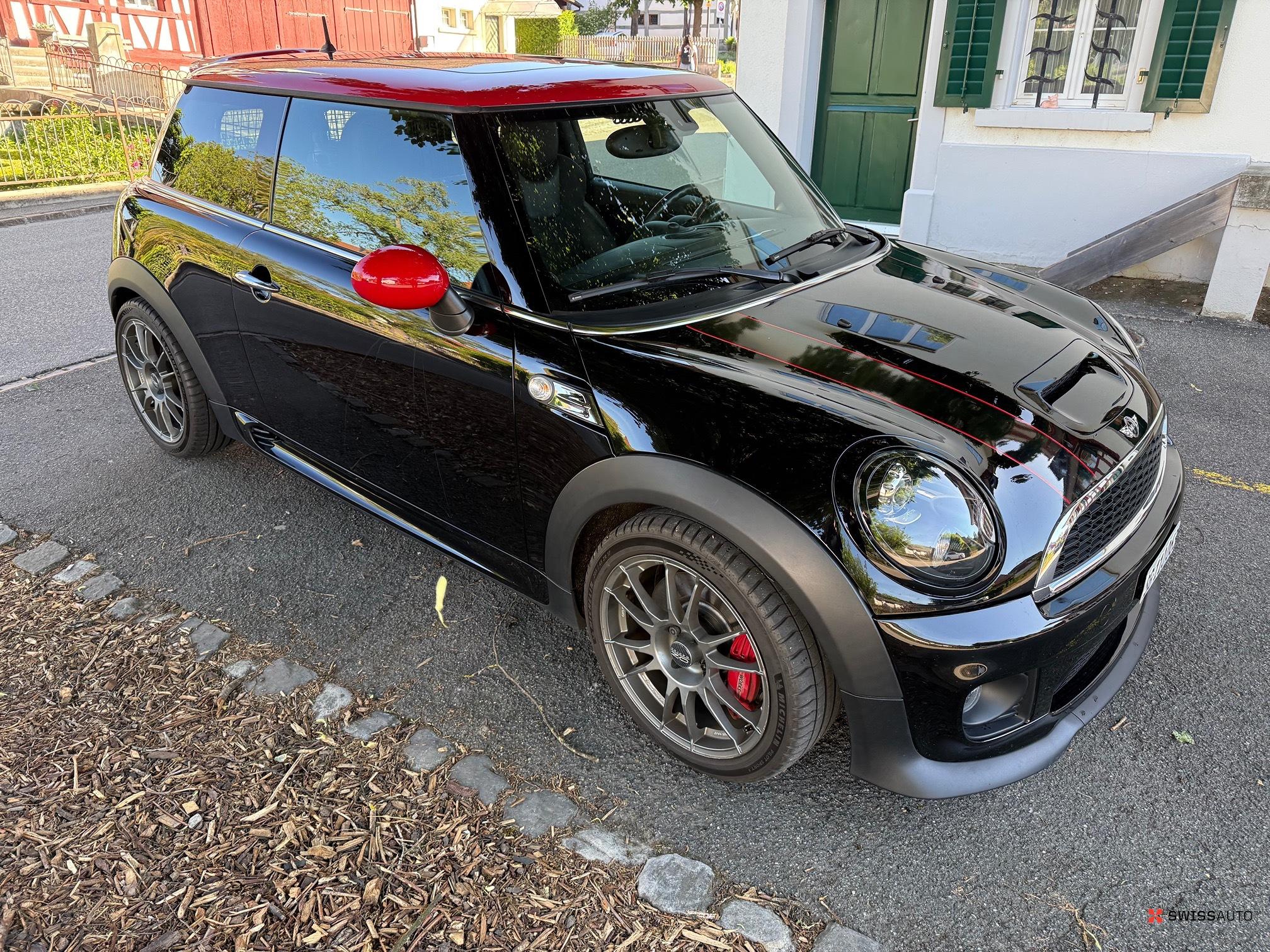 Auction Image