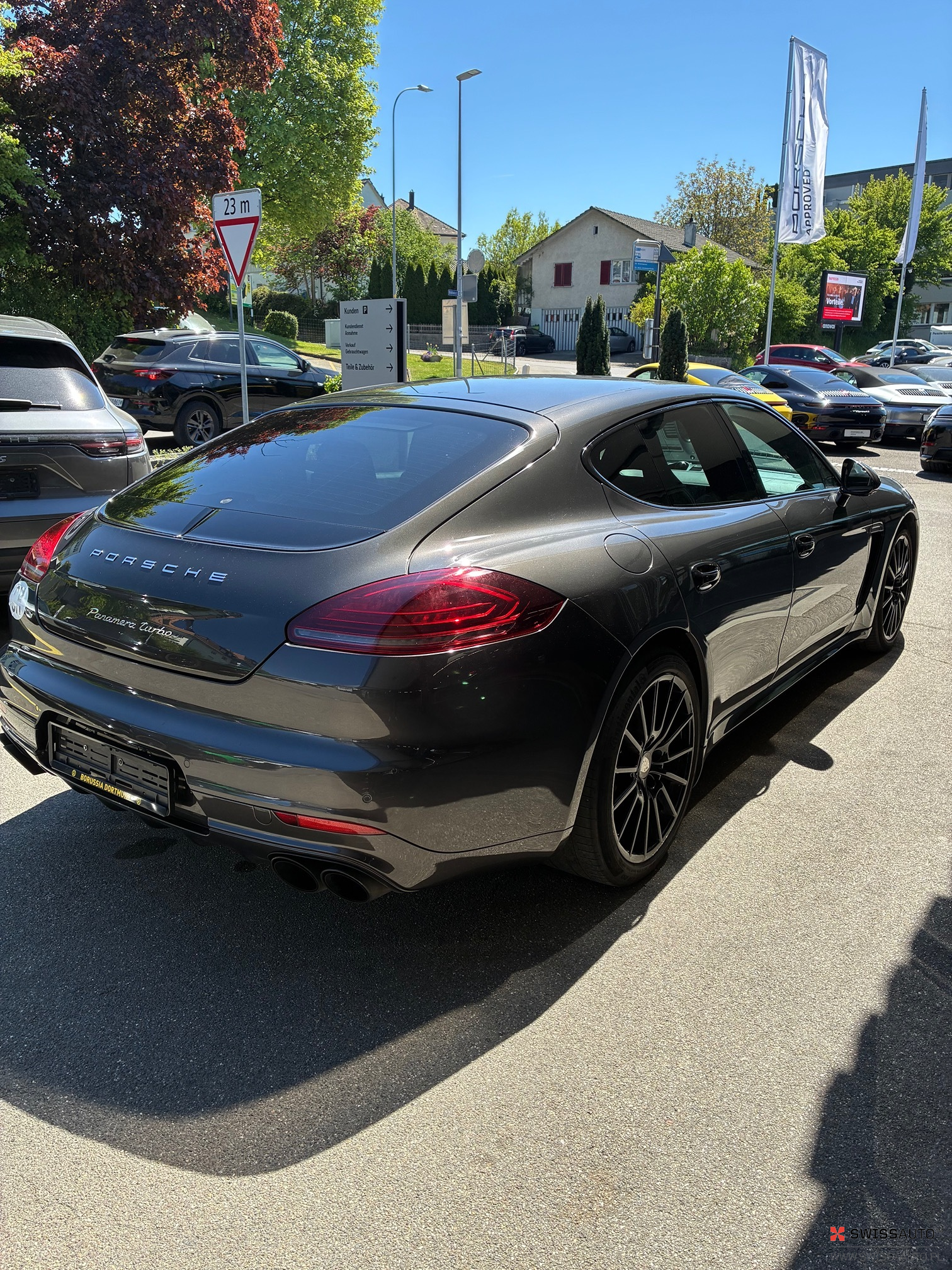 Auction Image