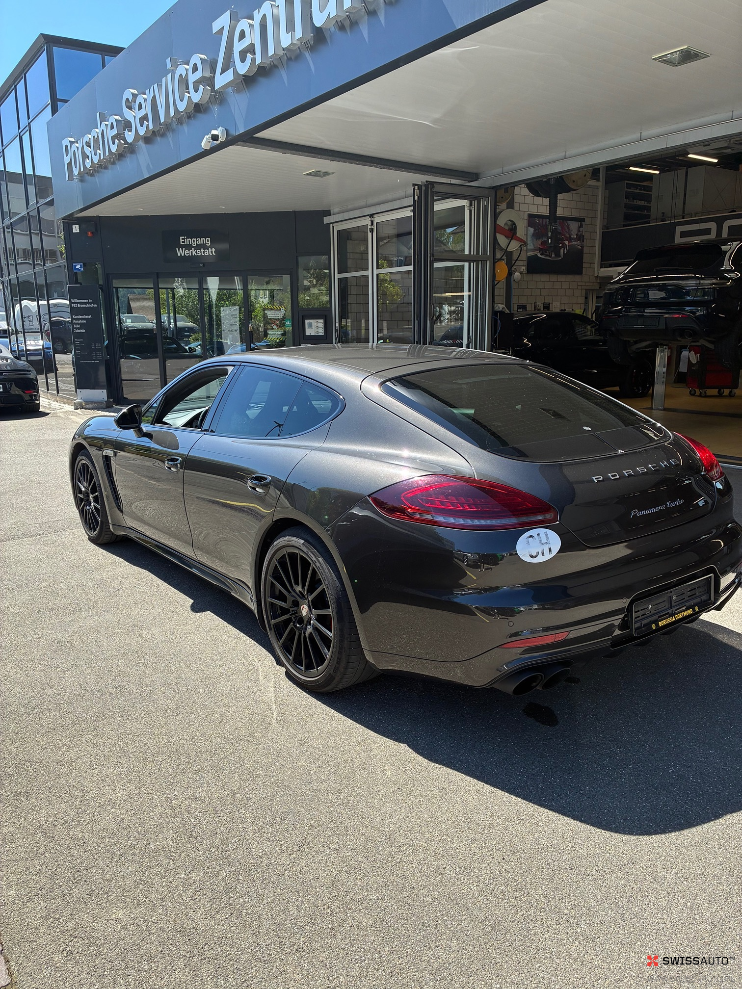 Auction Image
