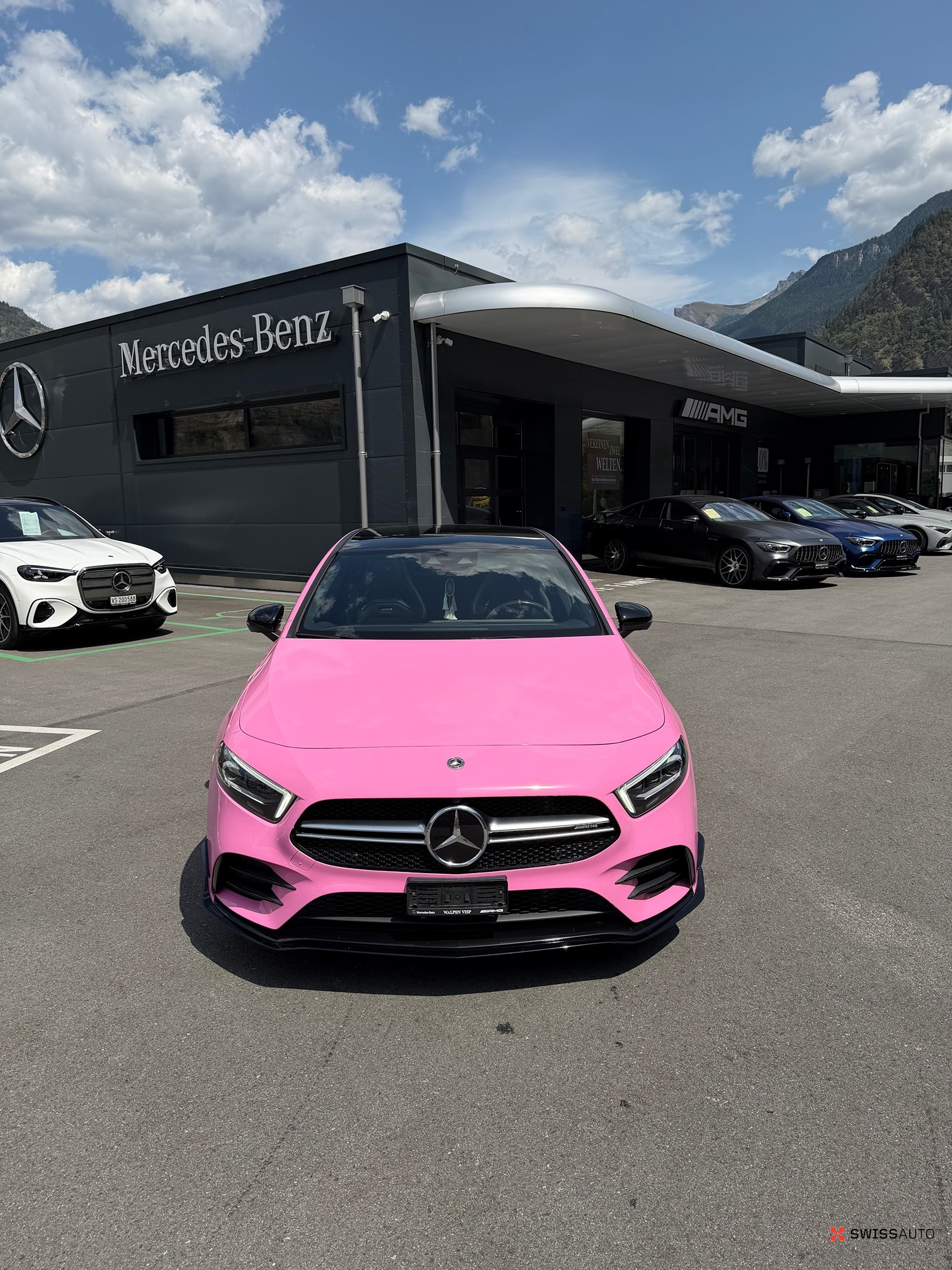 Auction Image