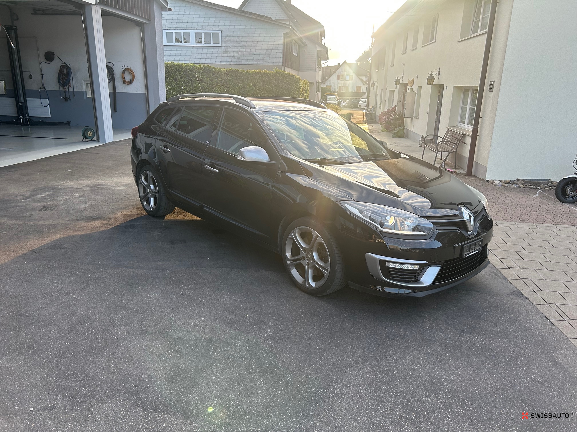 Auction Image