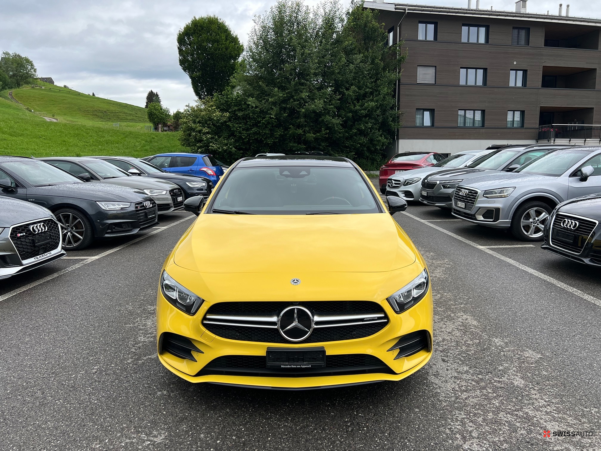Auction Image