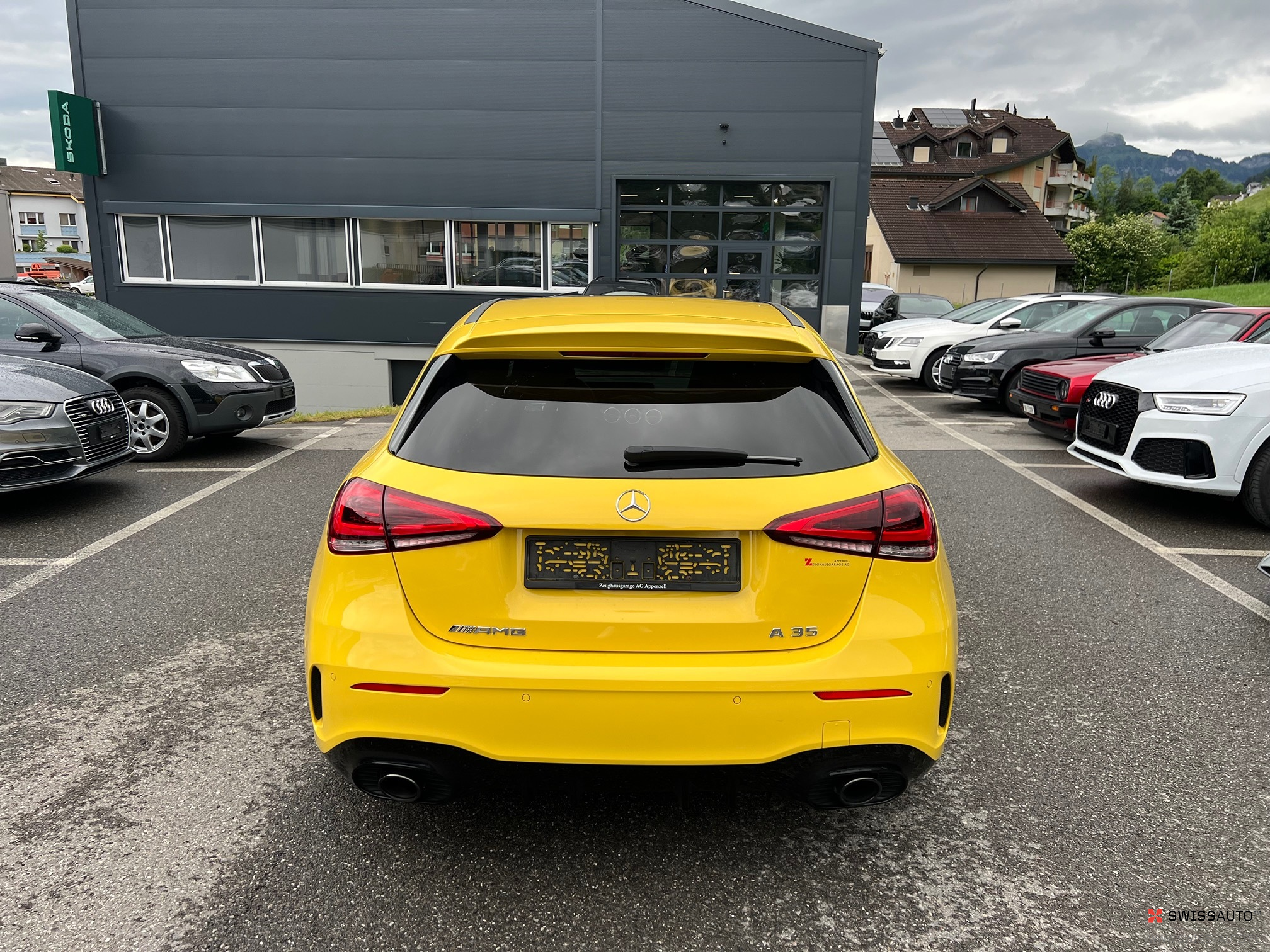 Auction Image