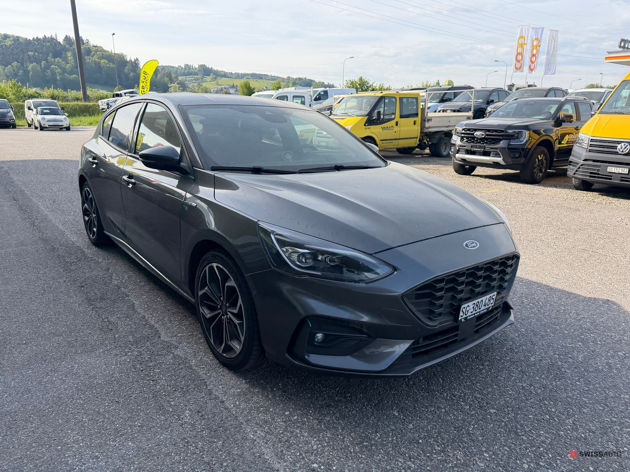 Auction Image