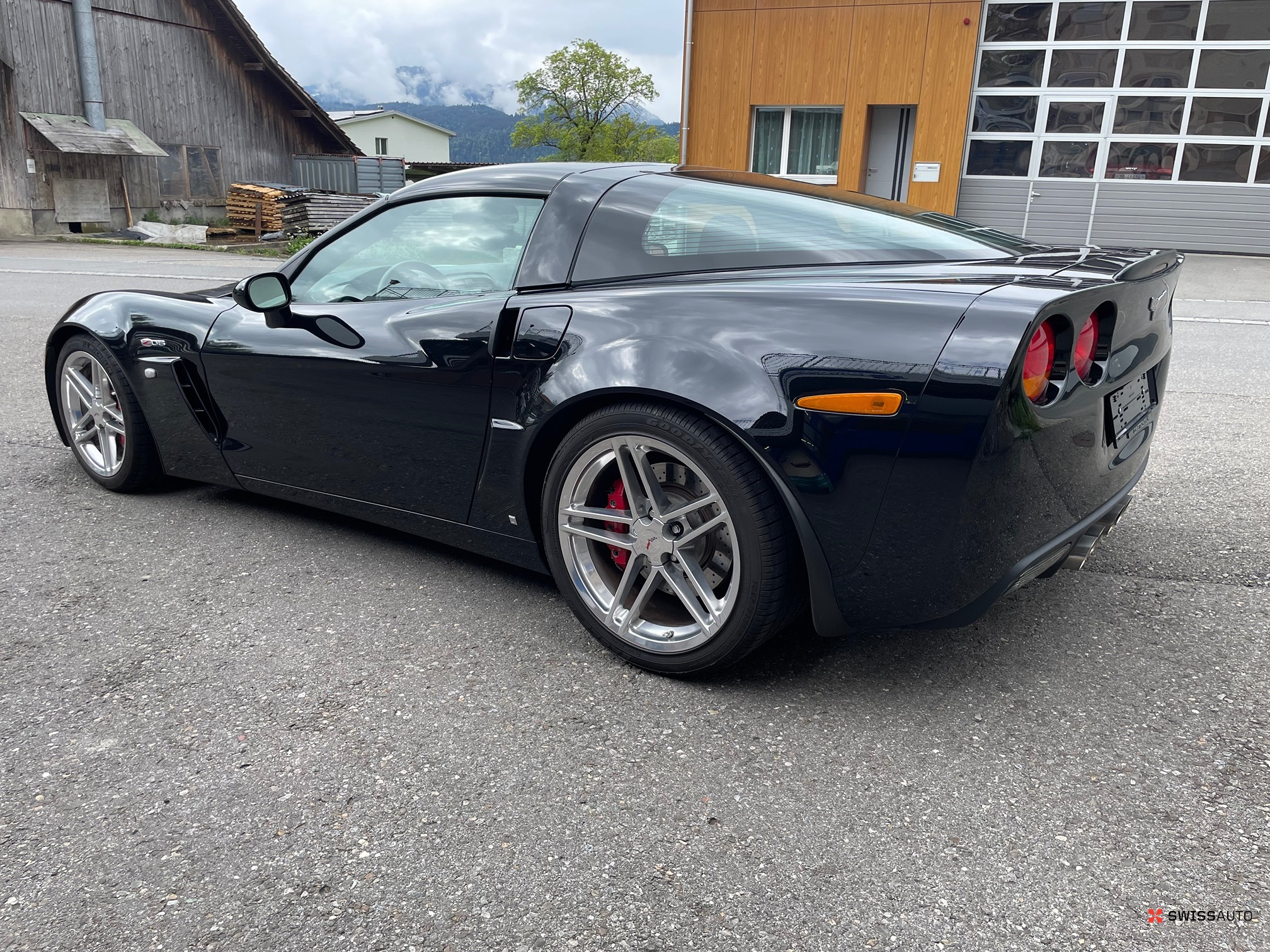 Auction Image
