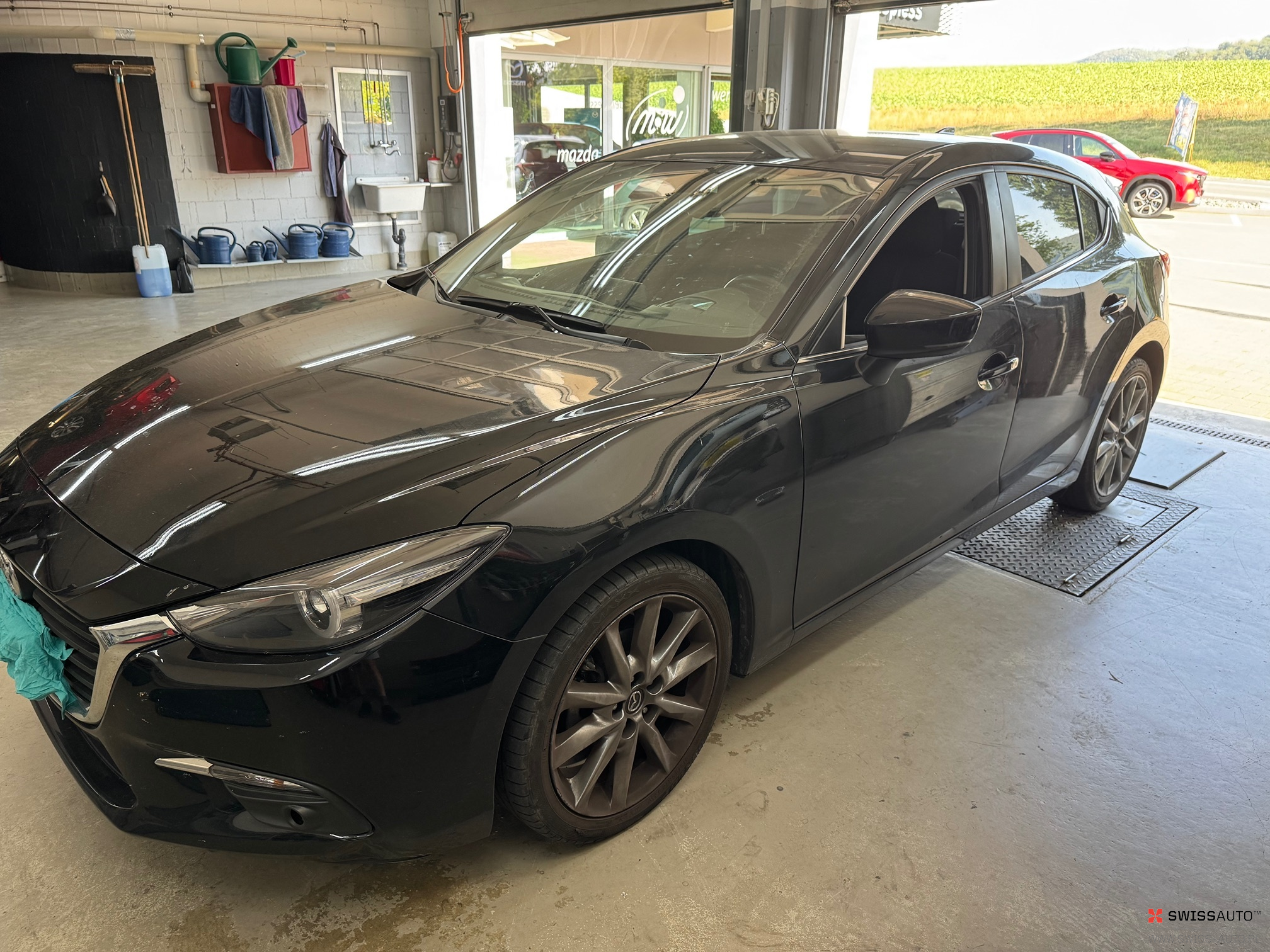 Auction Image