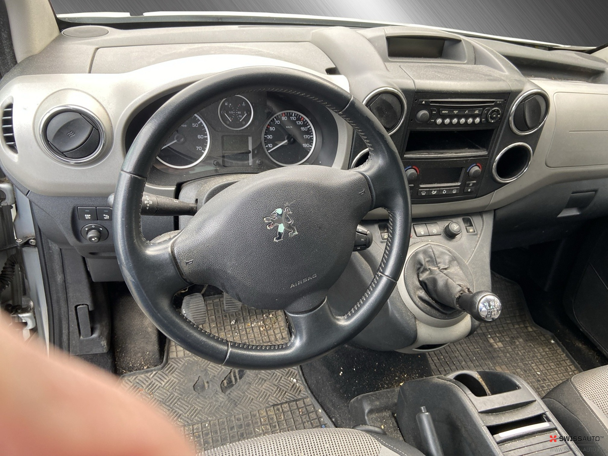 Auction Image