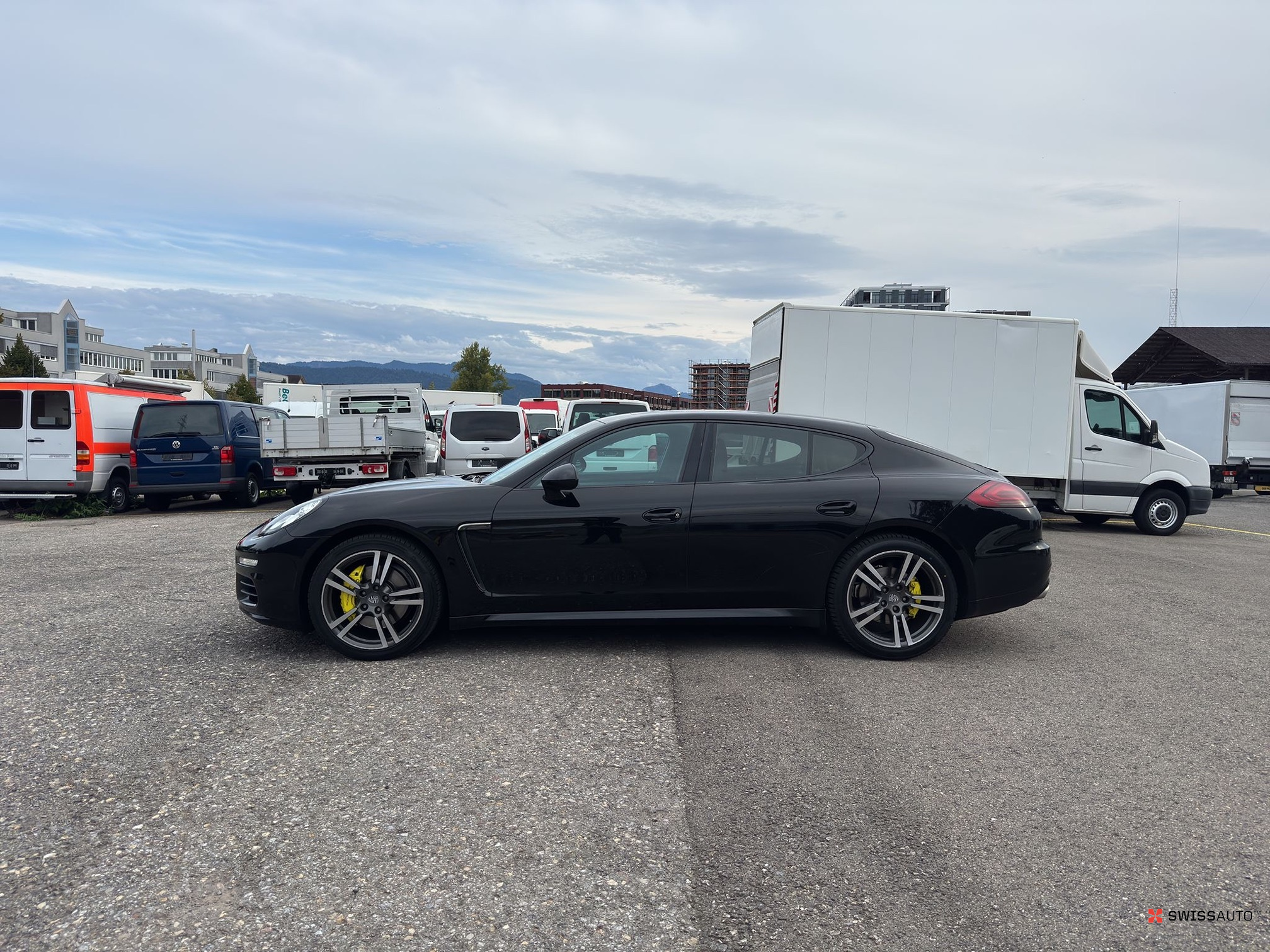 Auction Image