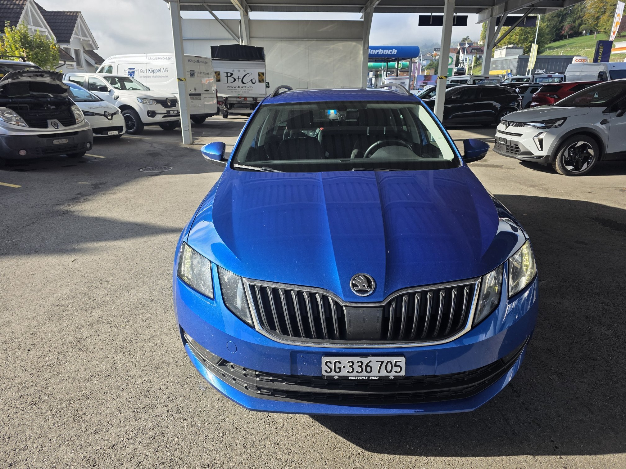 Auction Image
