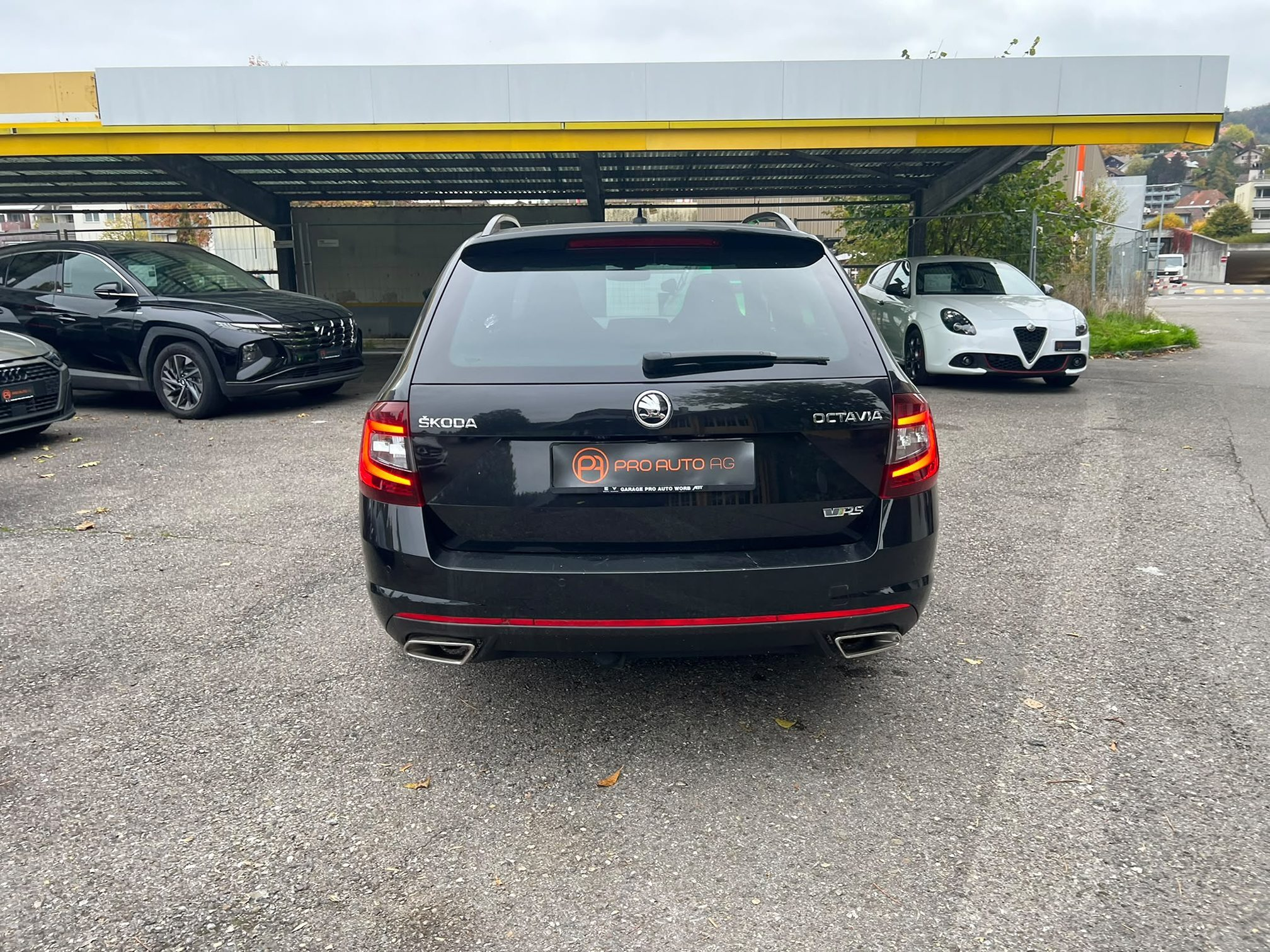 Auction Image