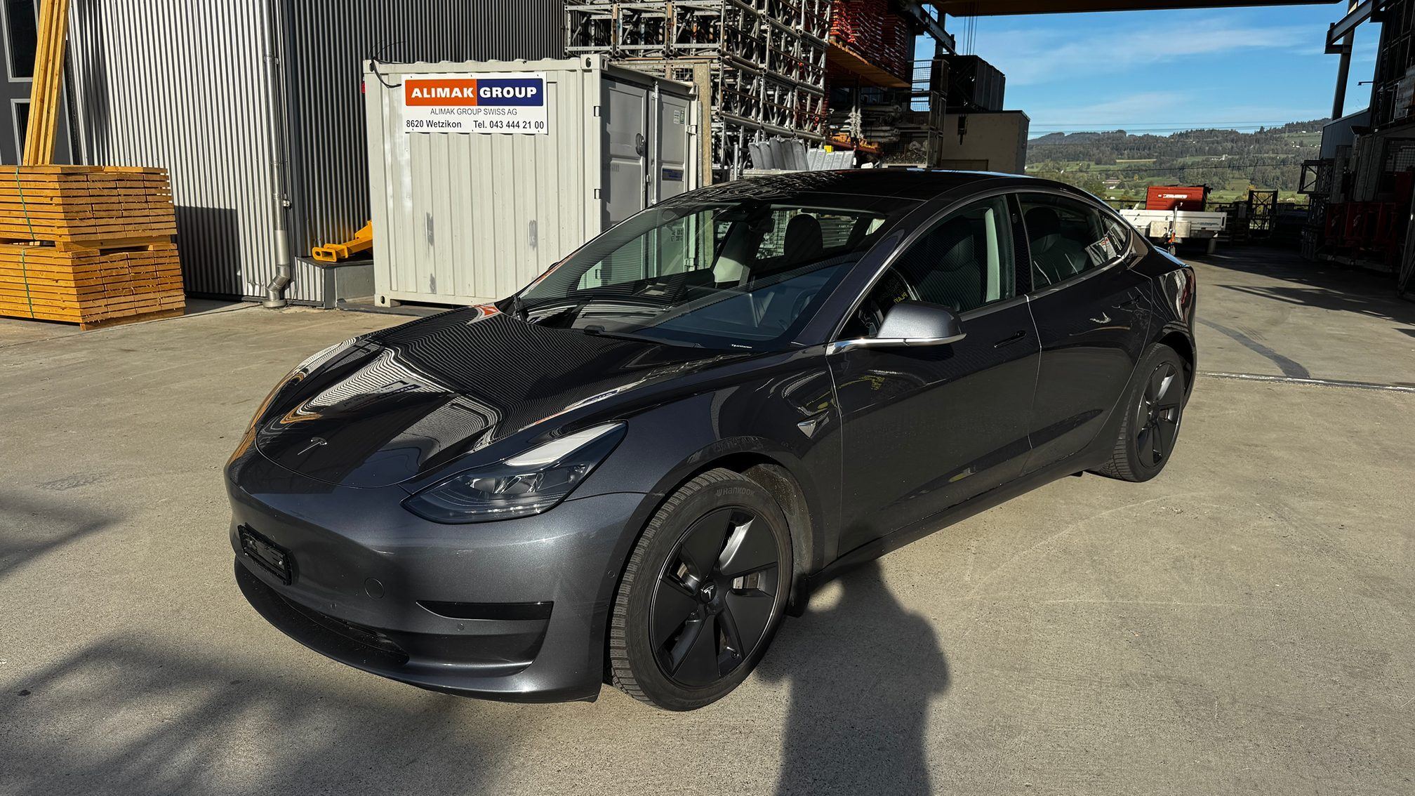 Auction Image