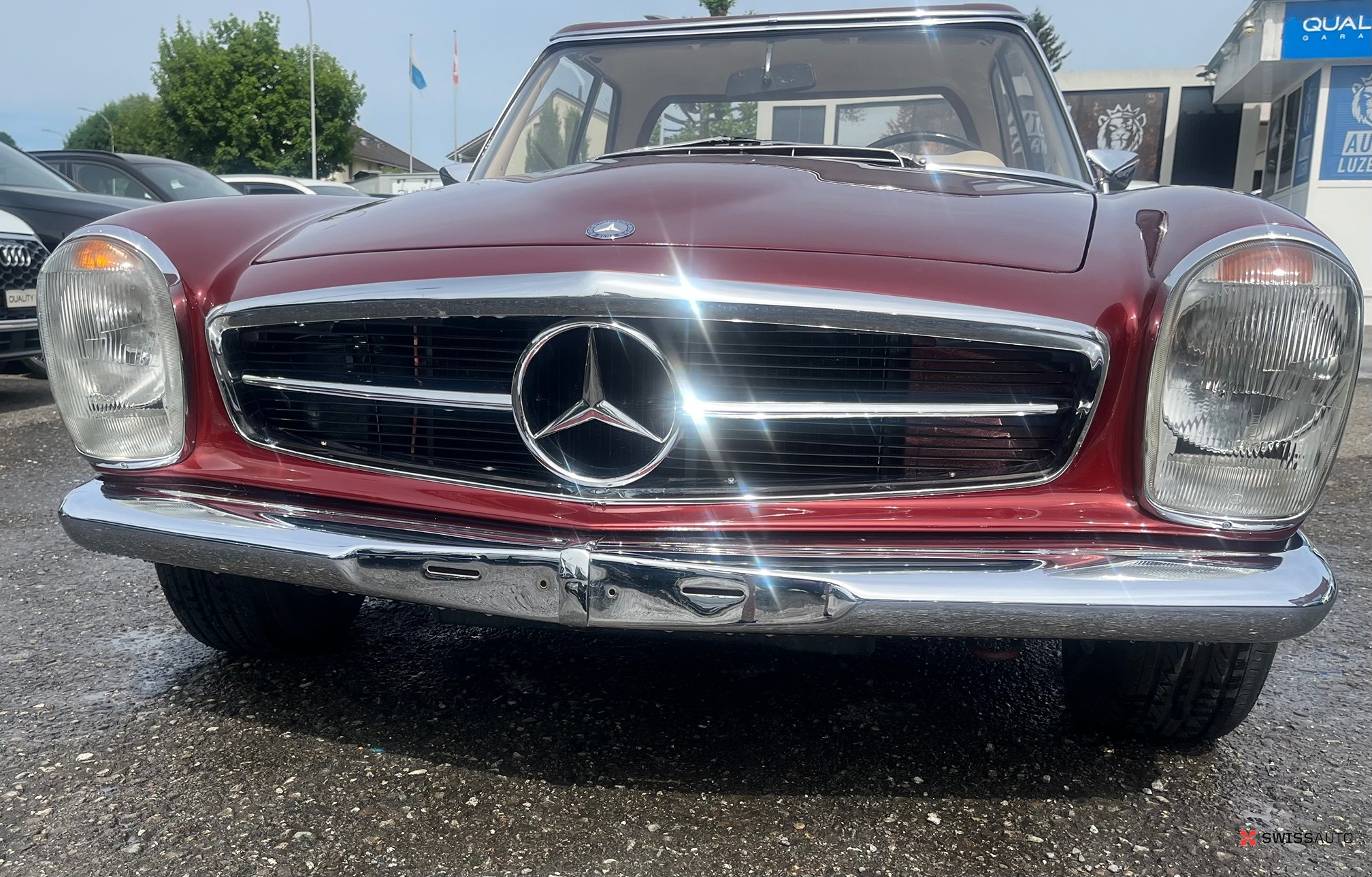 Auction Image