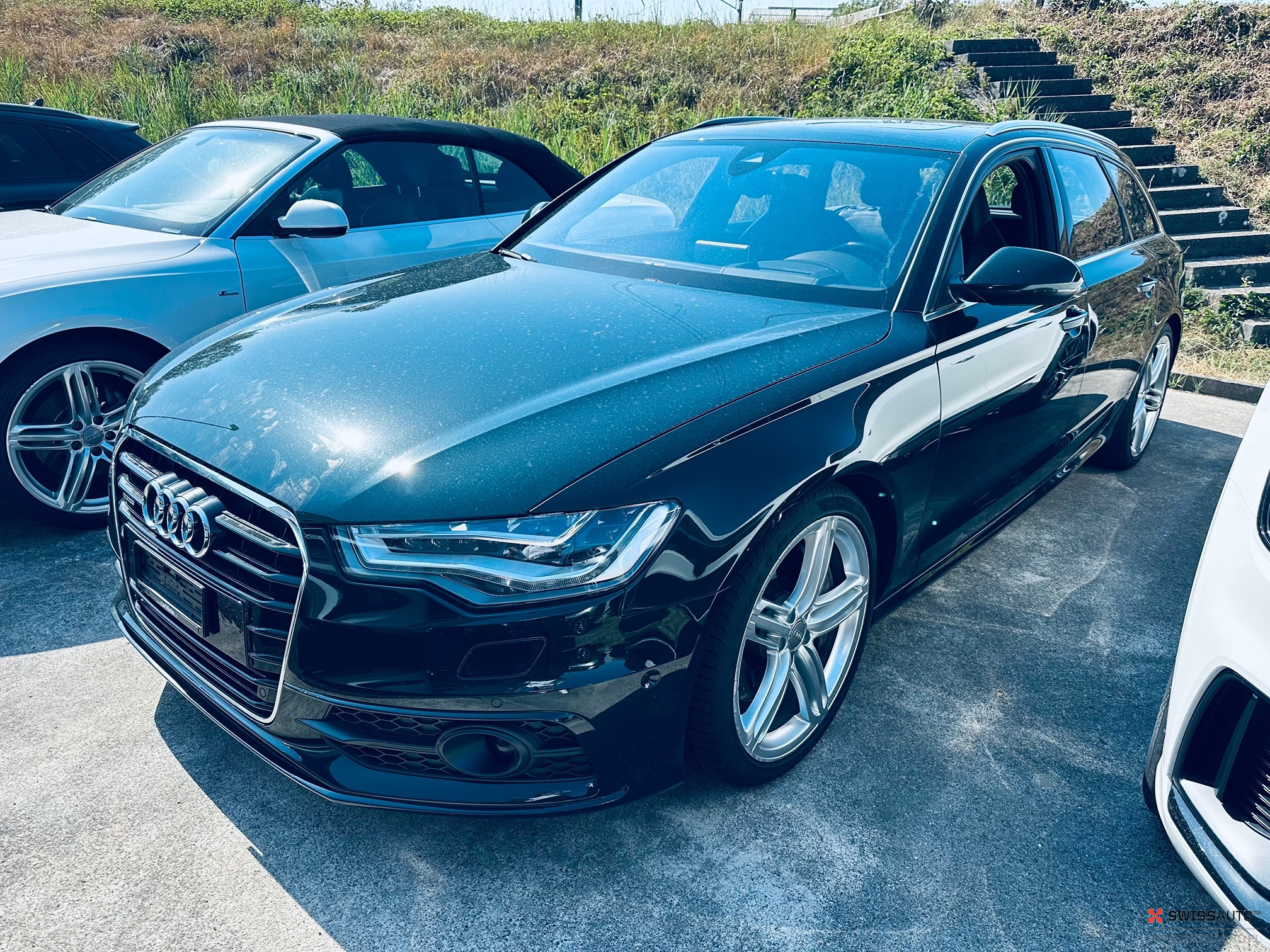 Auction Image
