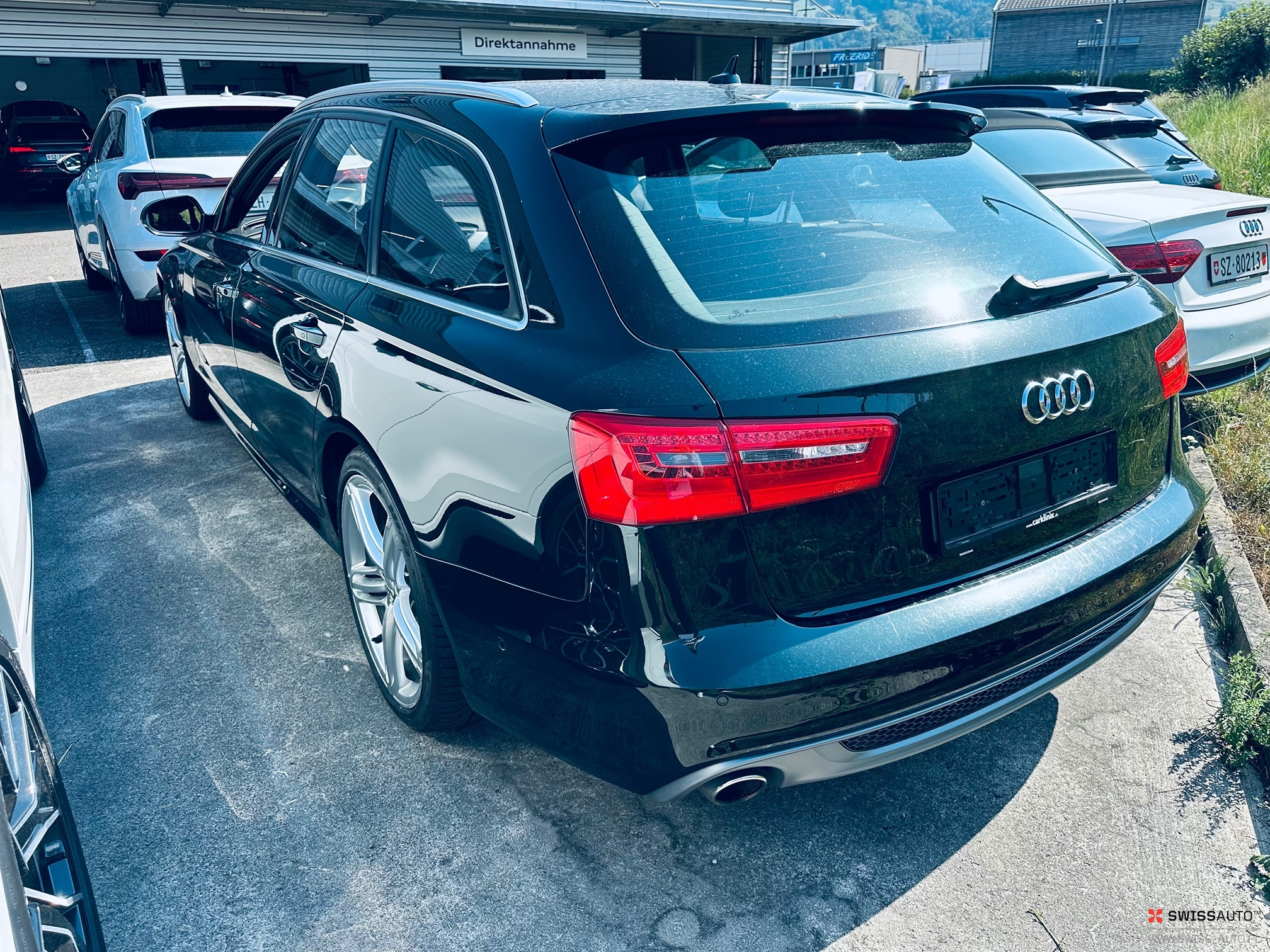 Auction Image