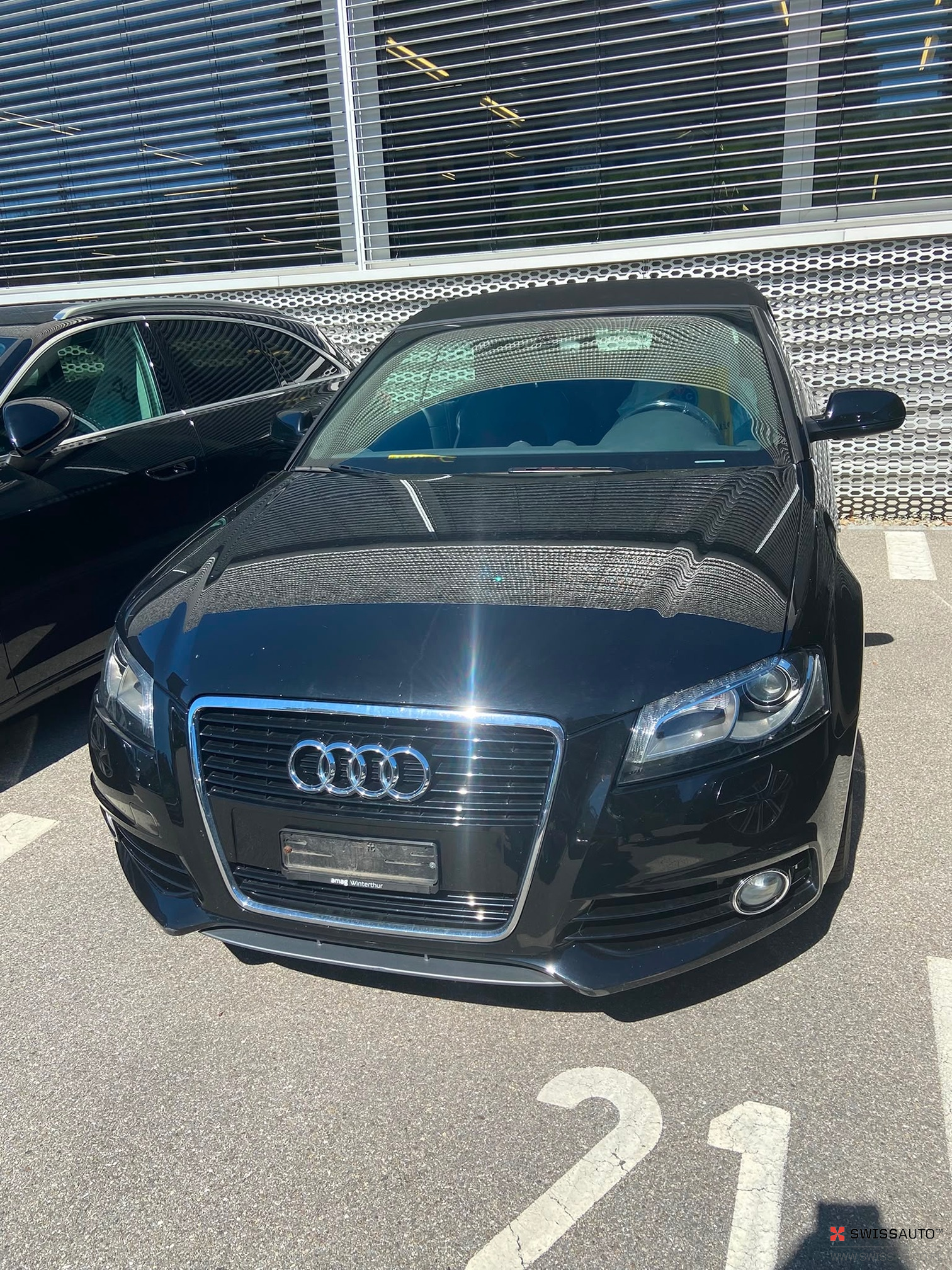 Auction Image