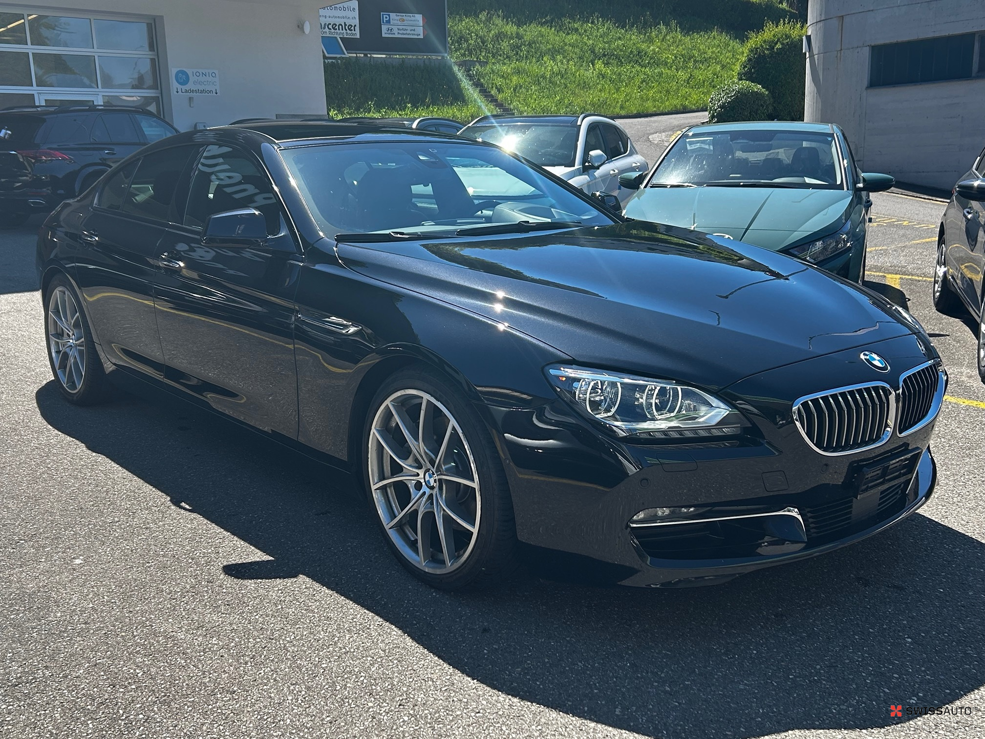 Auction Image