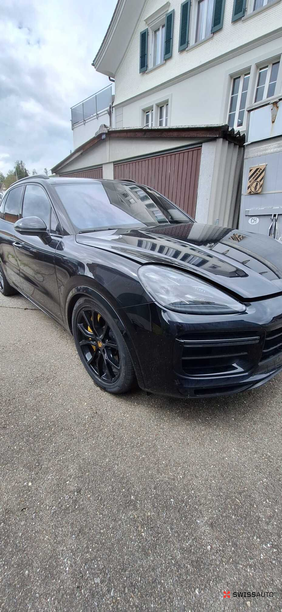 Auction Image