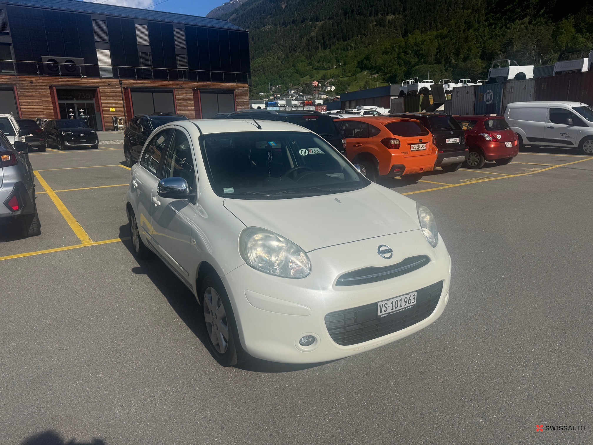 Auction Image