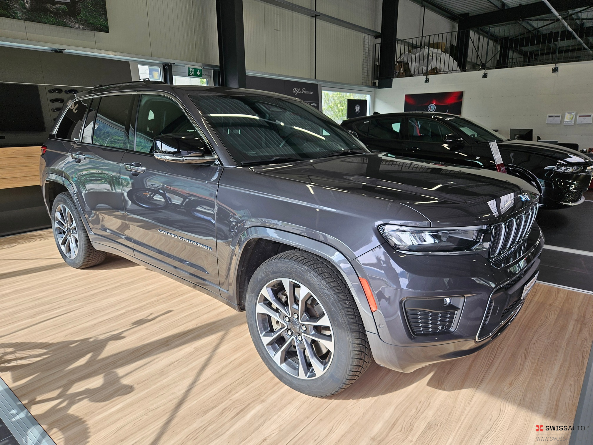 Auction Image