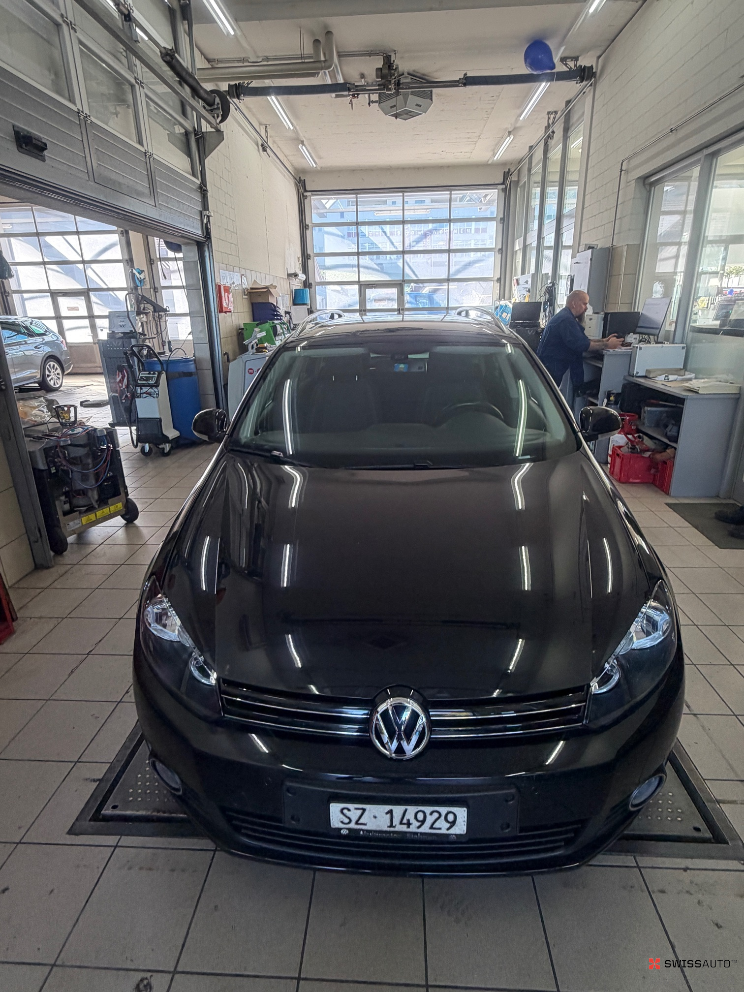 Auction Image