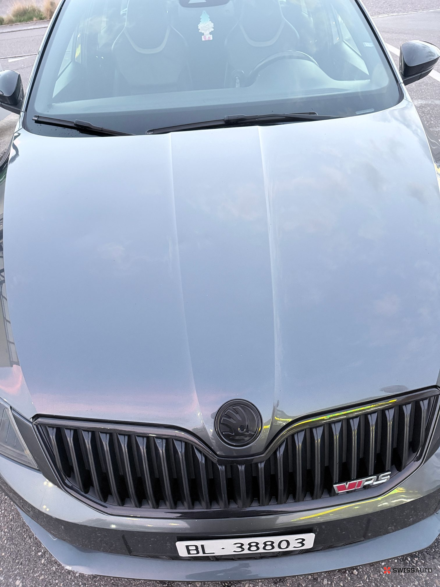 Auction Image