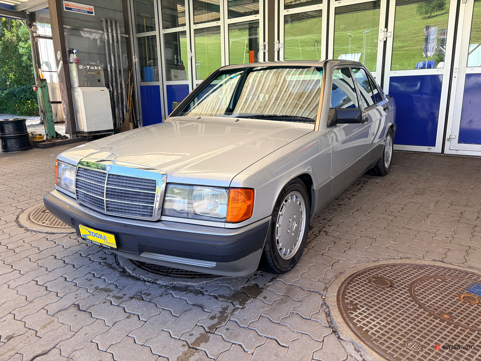 Auction Image