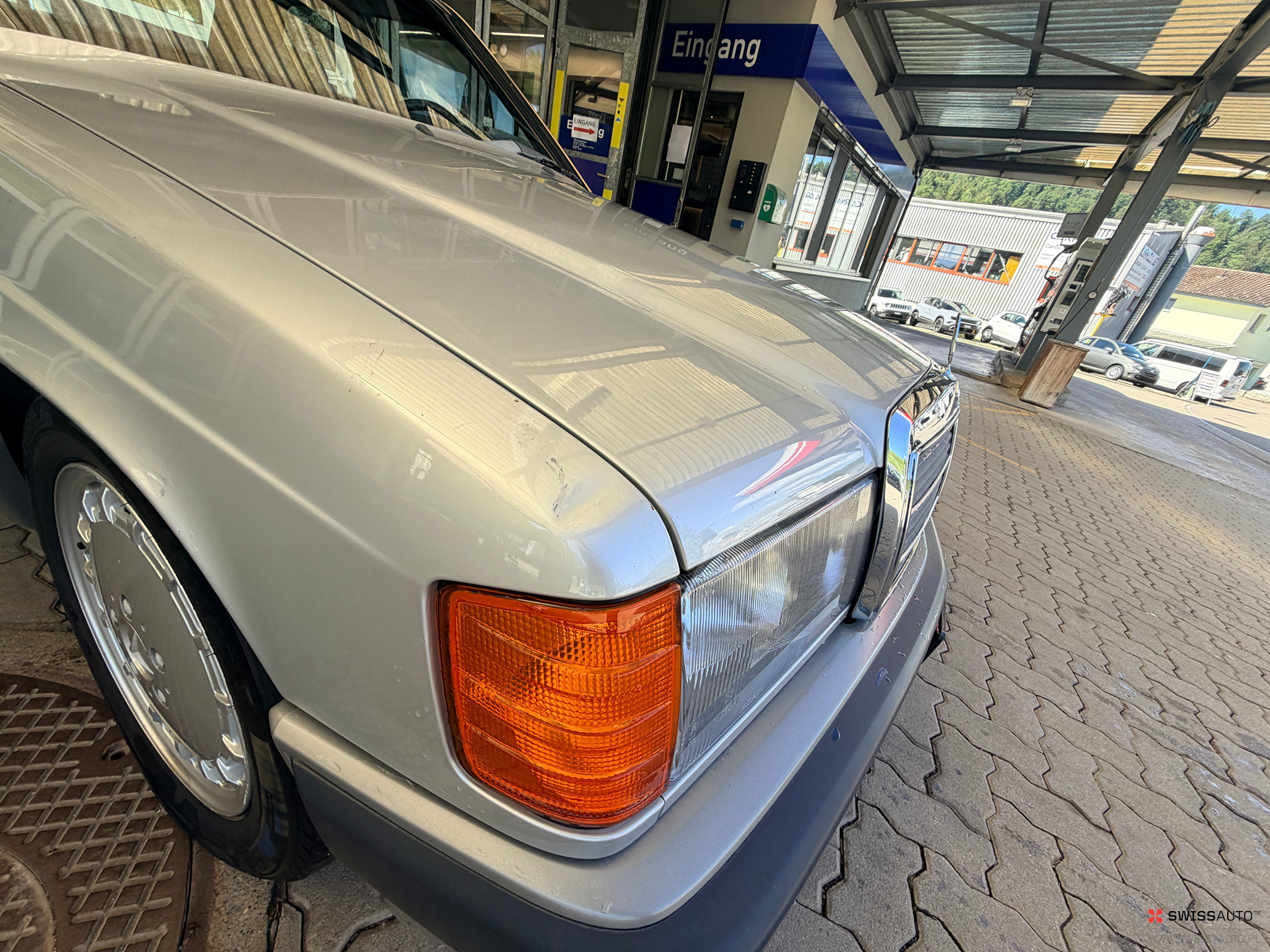 Auction Image