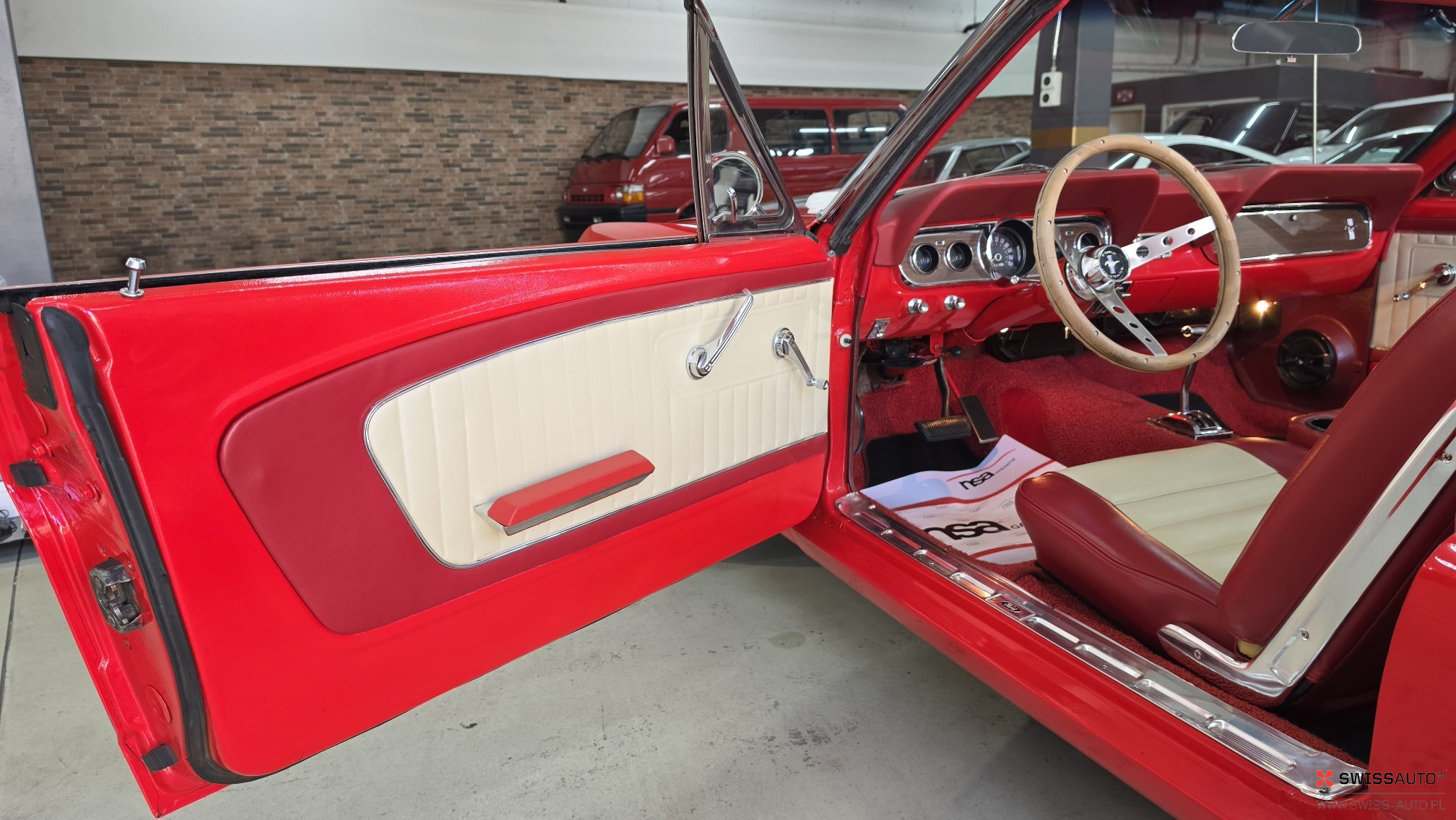 Auction Image