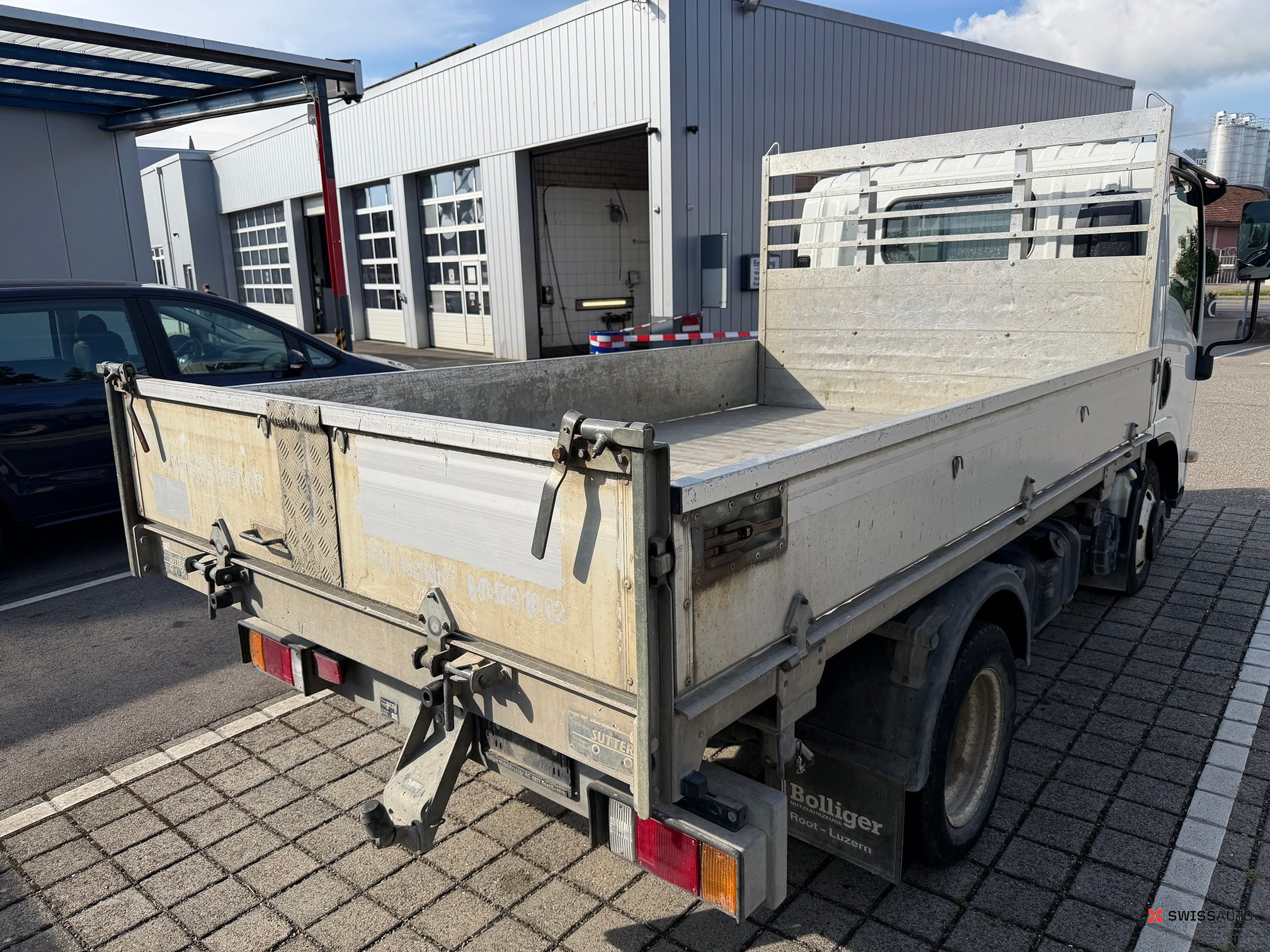 Auction Image