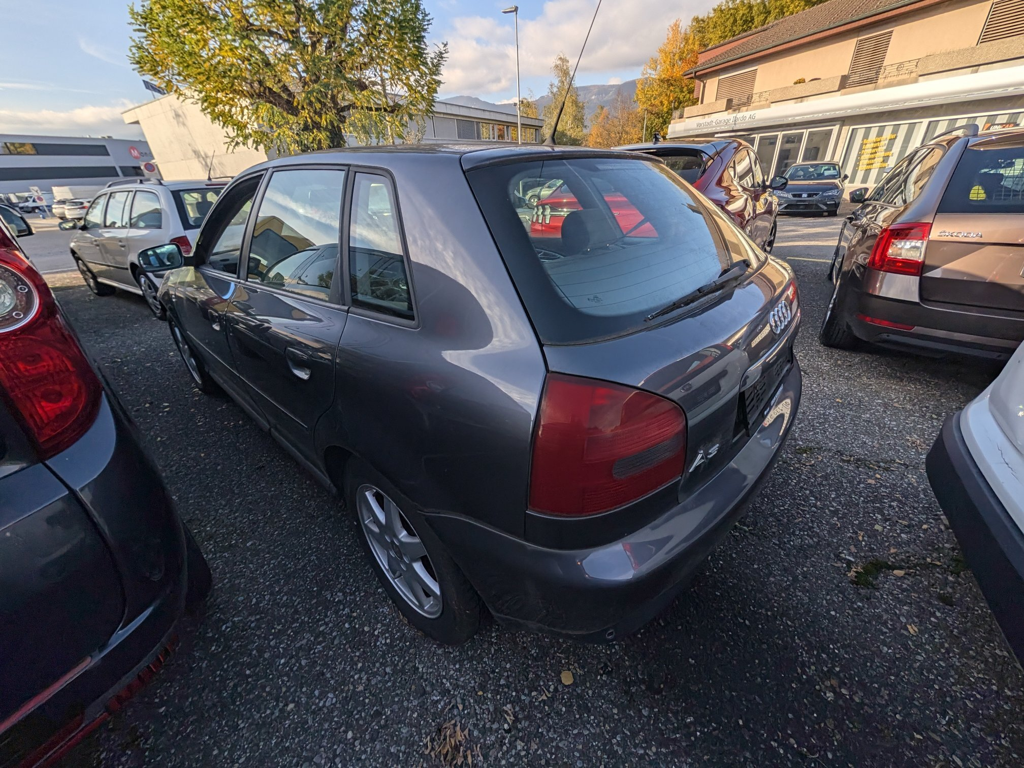 Auction Image