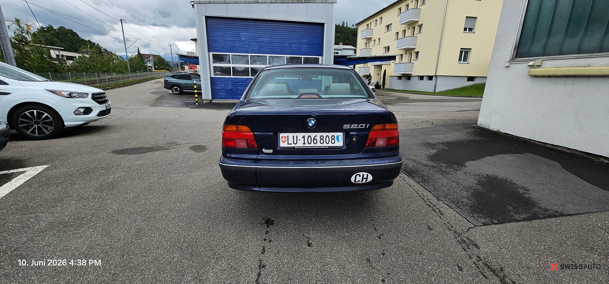 Auction Image