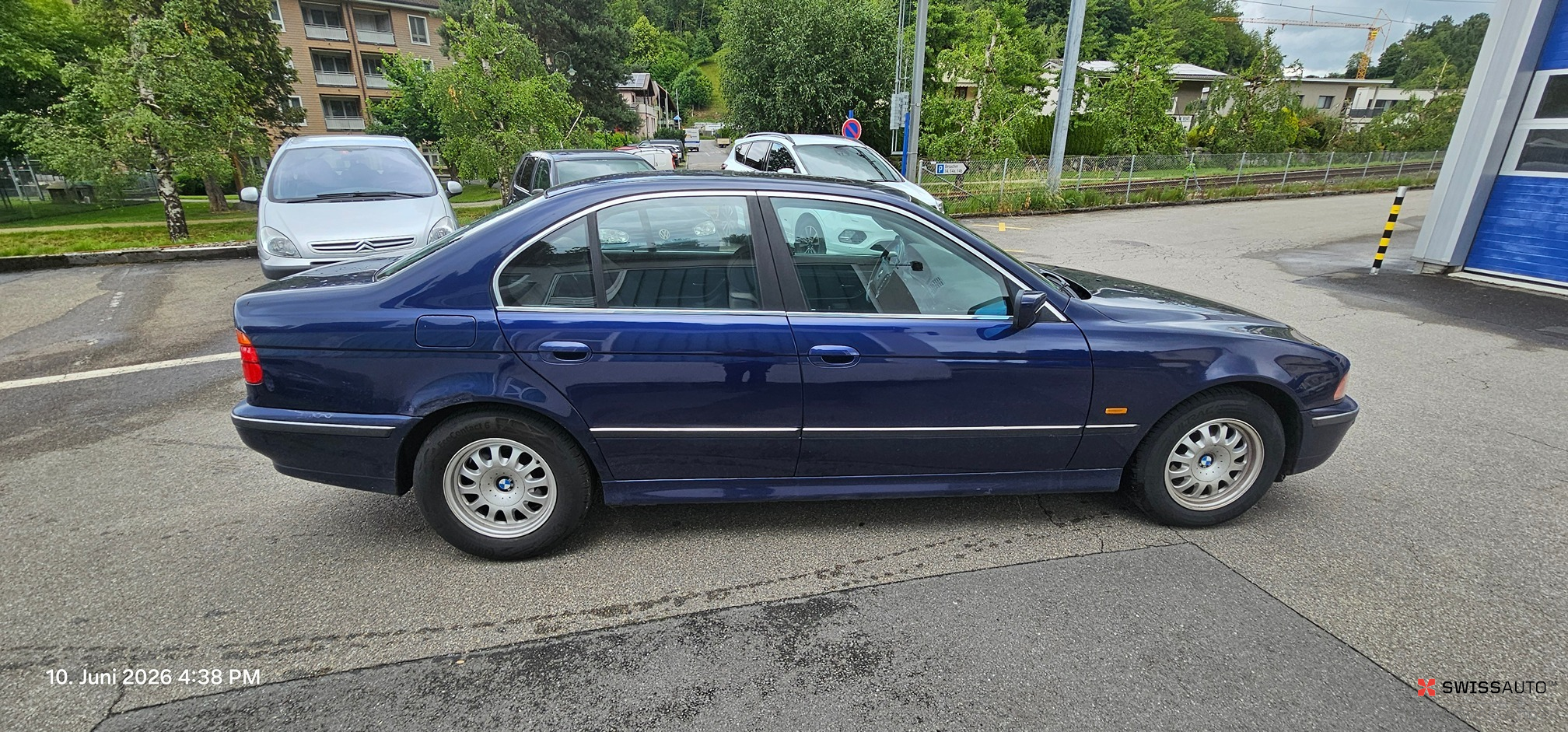 Auction Image