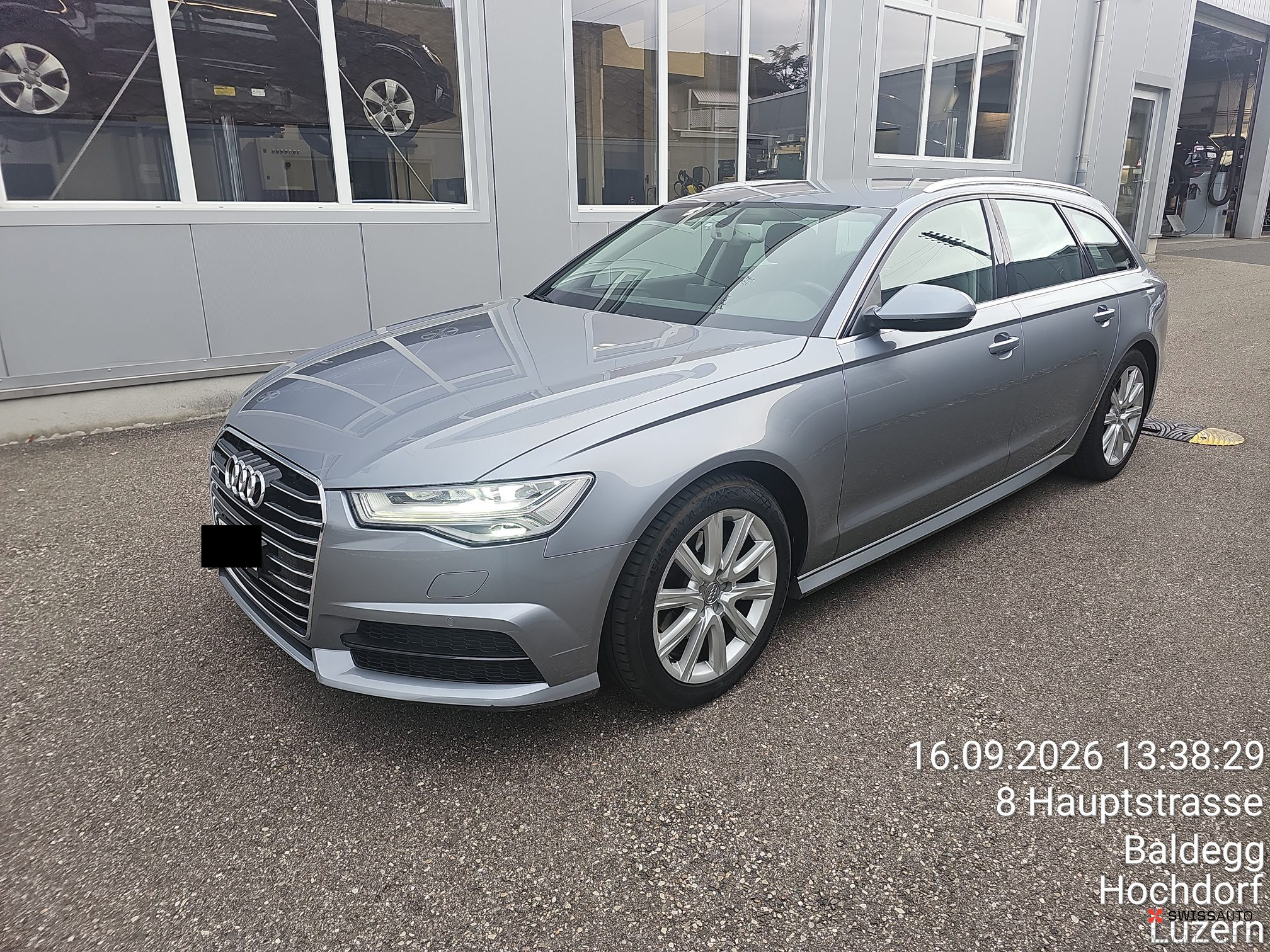 Auction Image