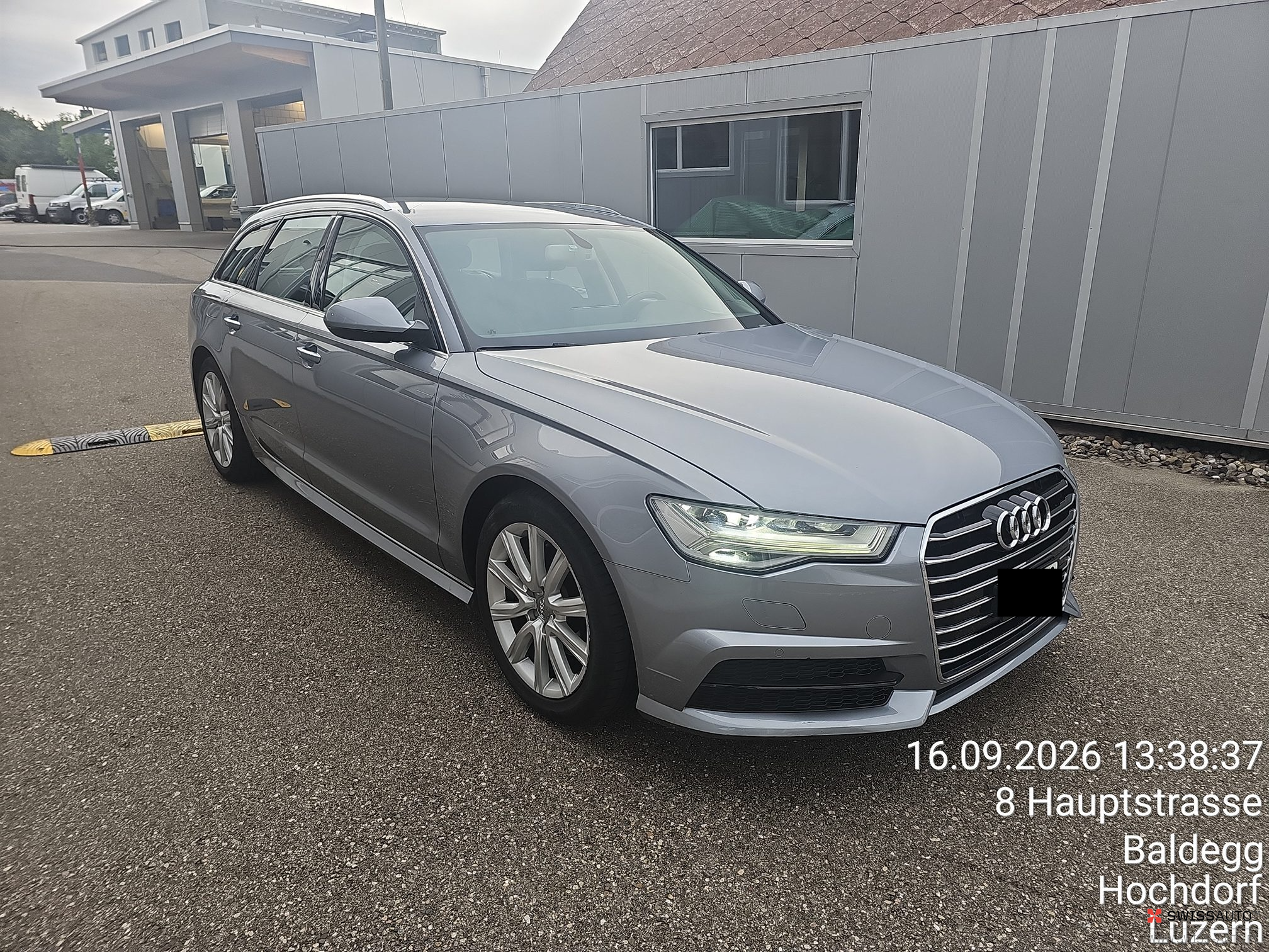 Auction Image