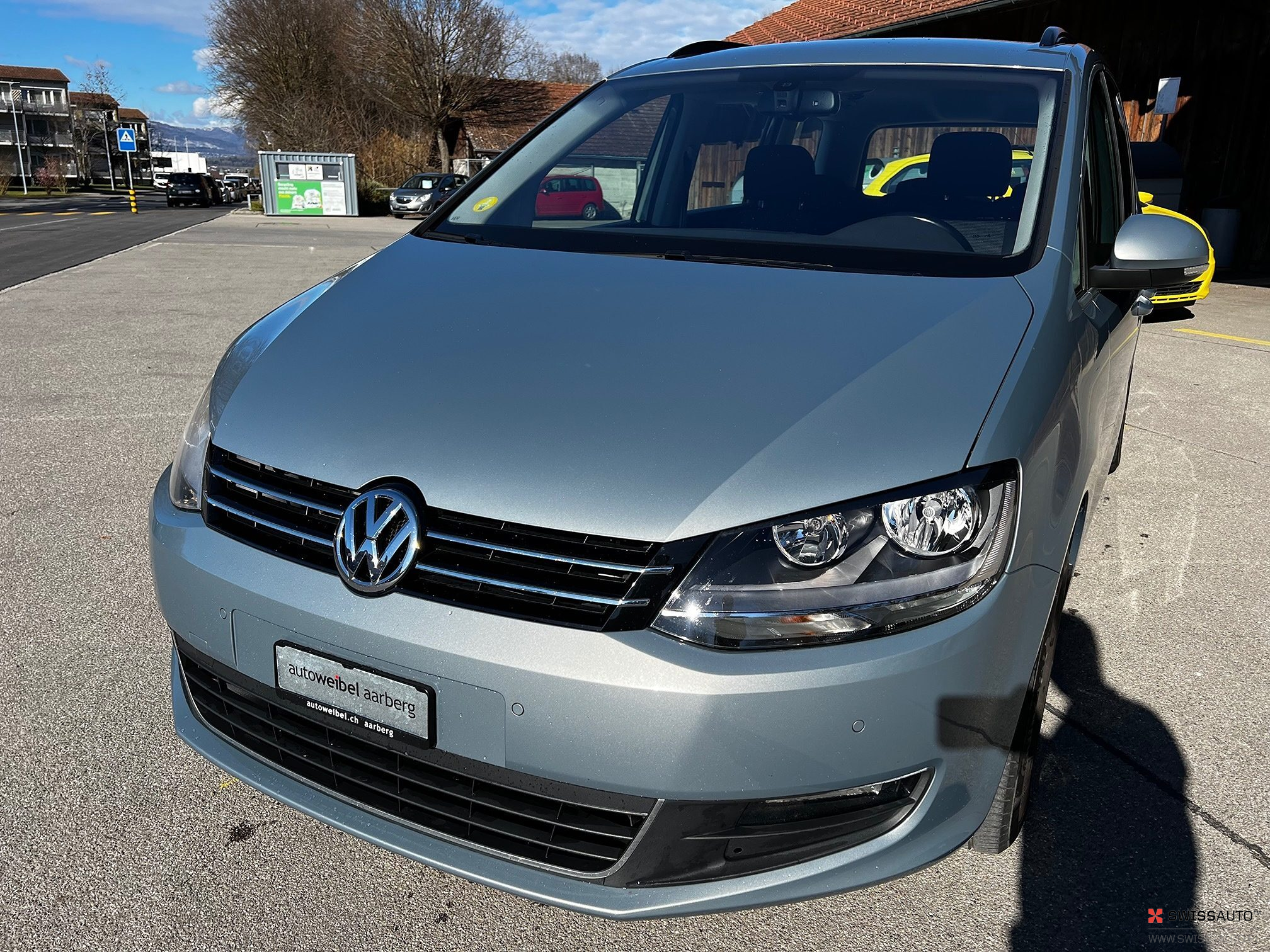 Auction Image