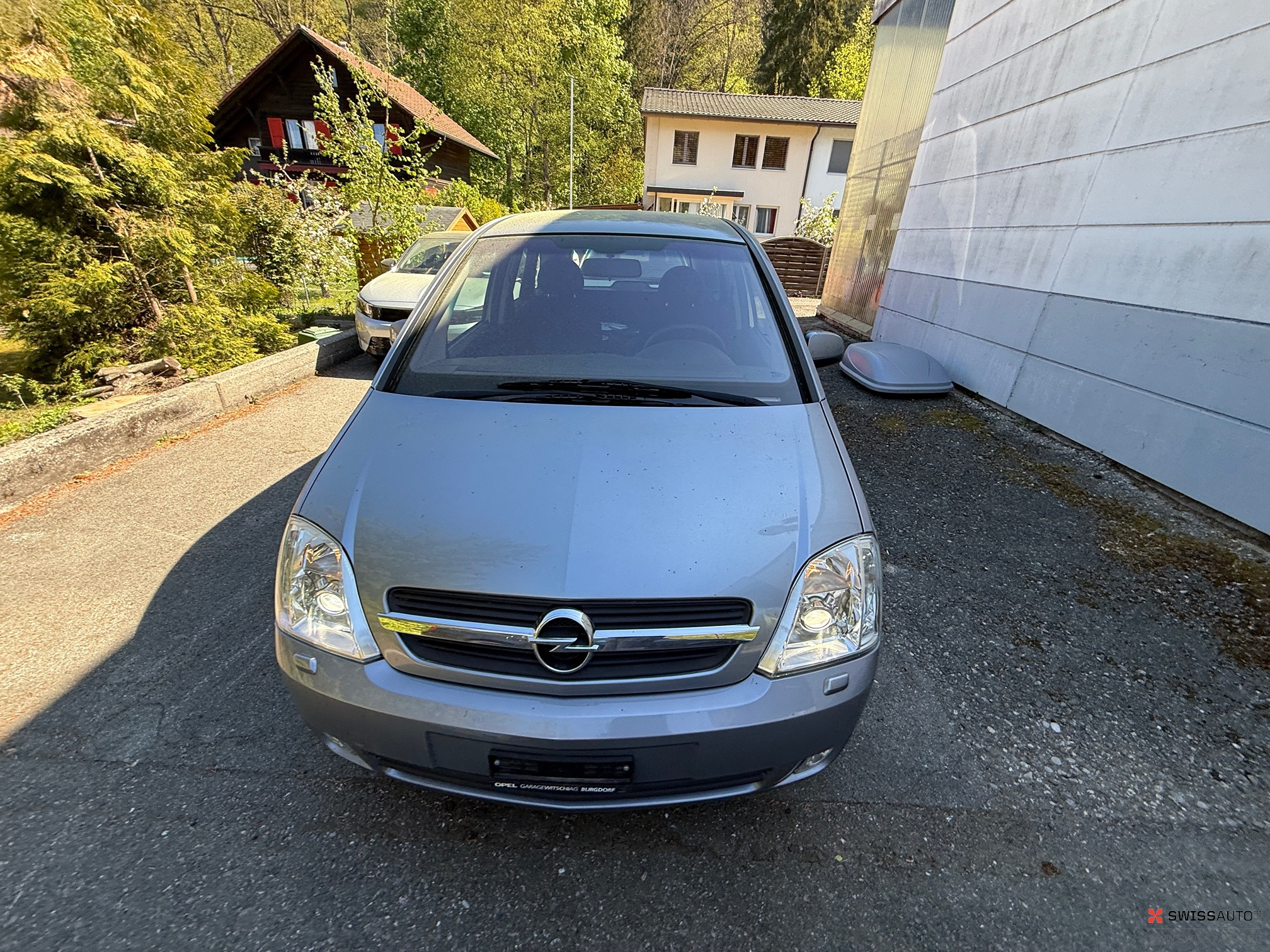 Auction Image