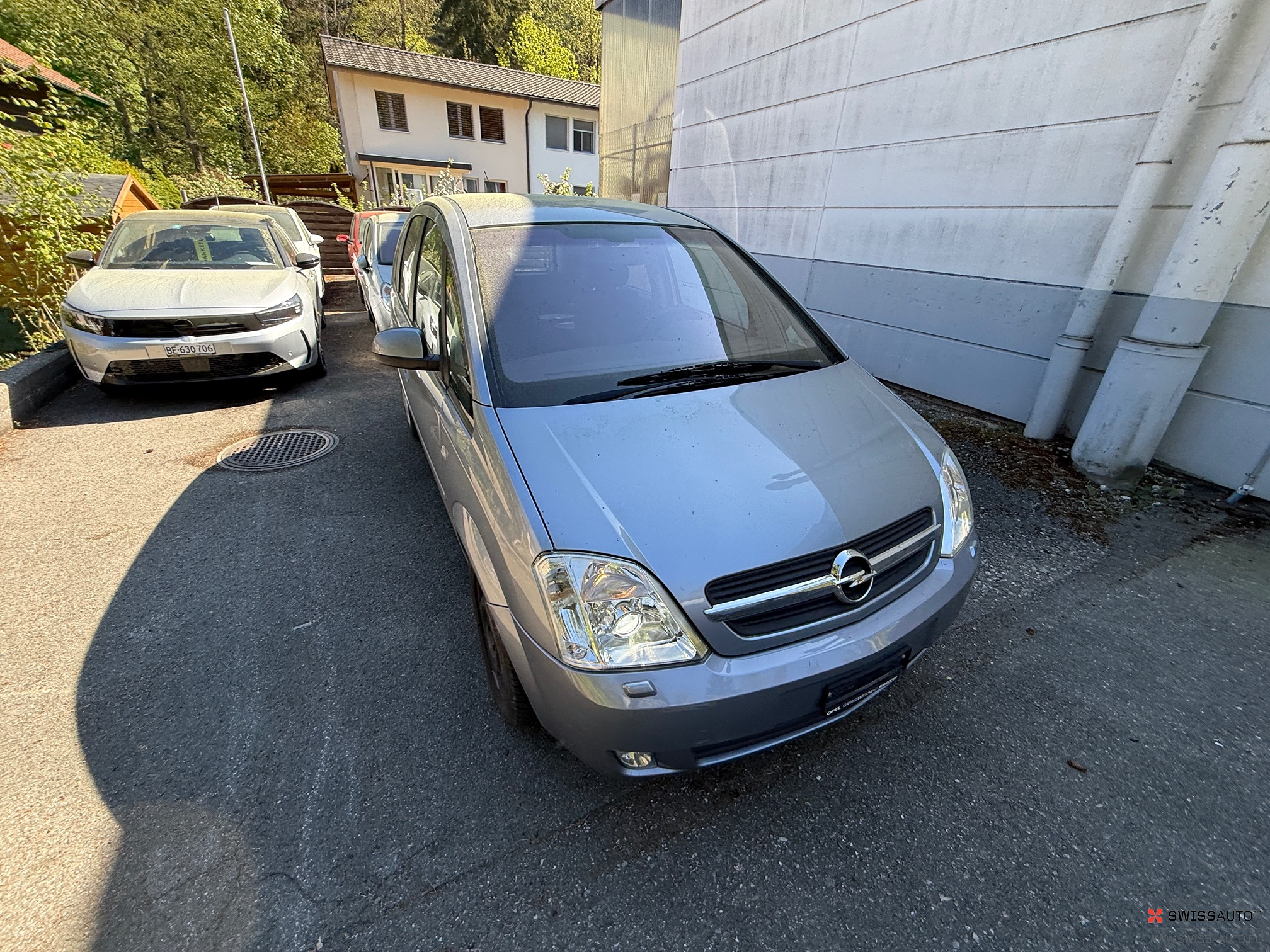 Auction Image