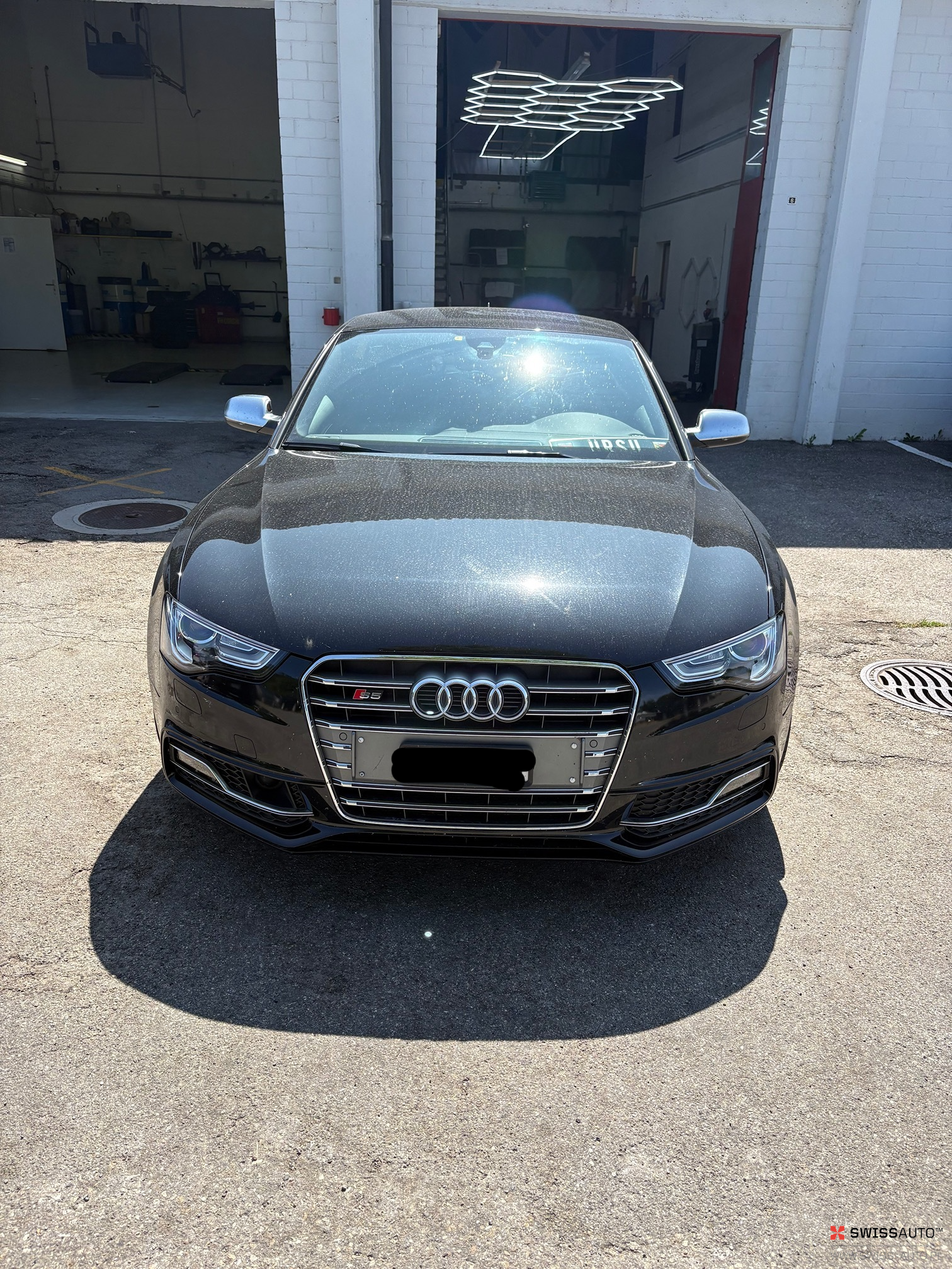 Auction Image