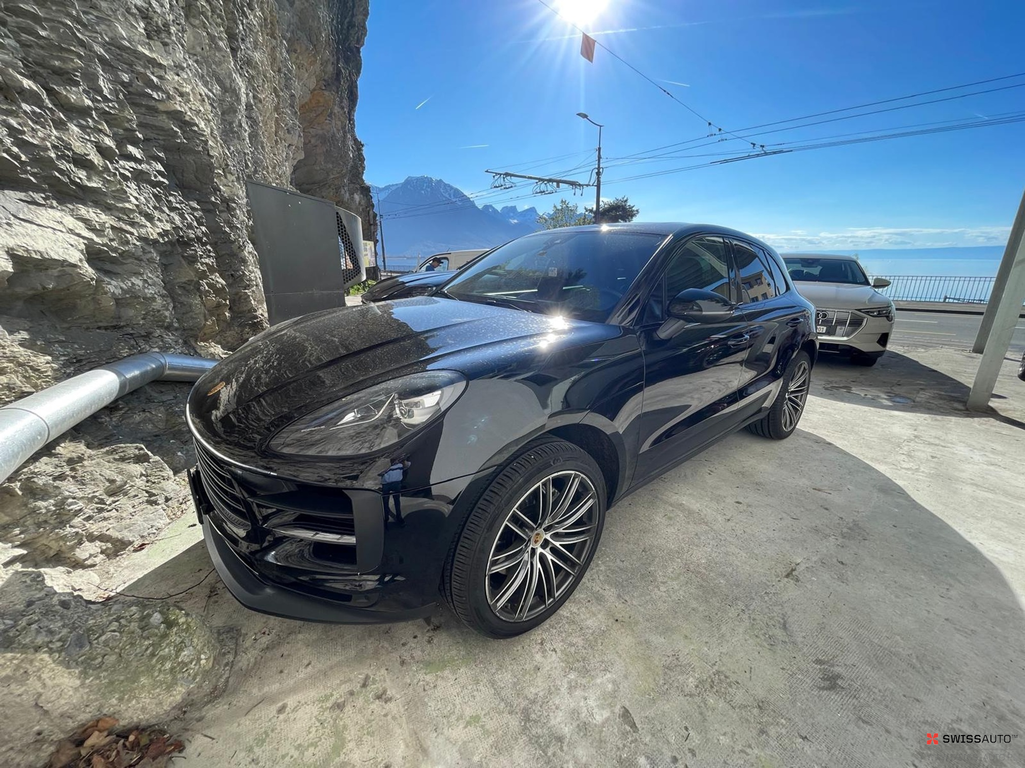 Auction Image