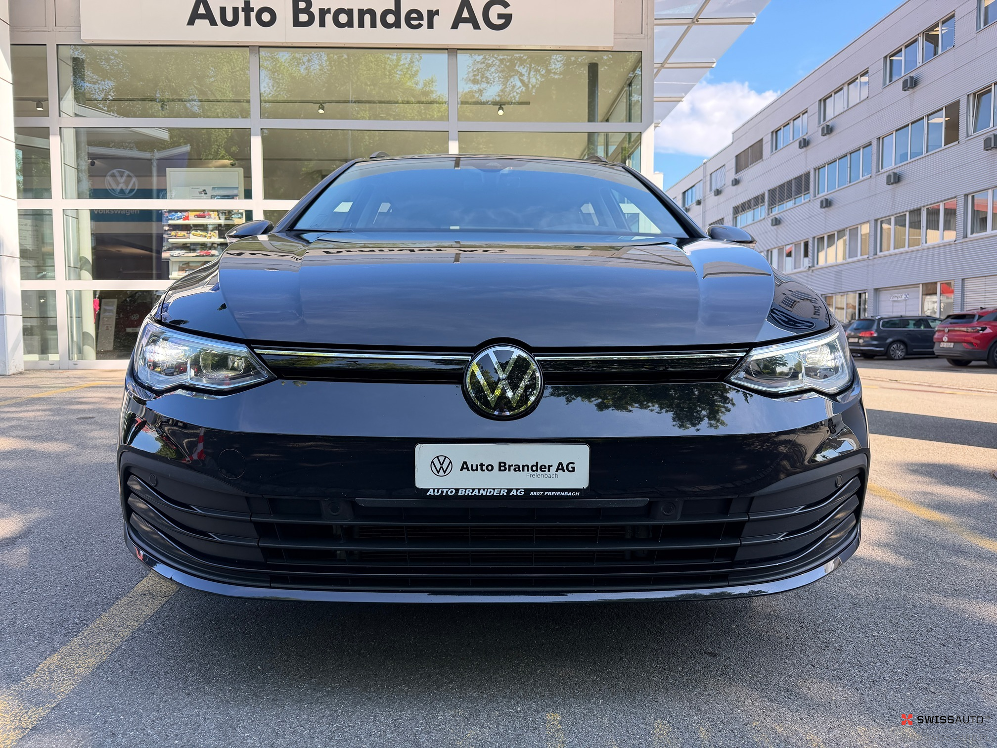 Auction Image