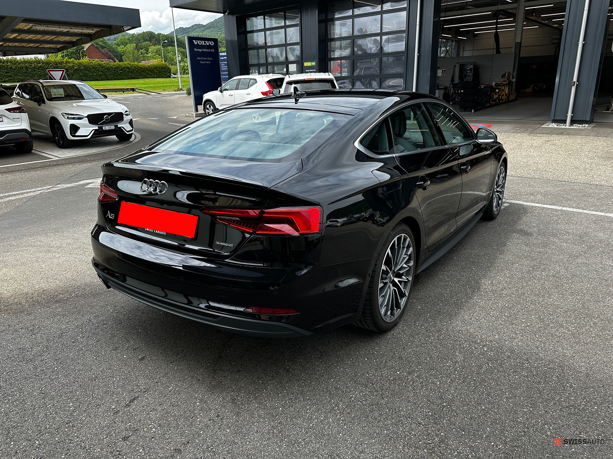 Auction Image