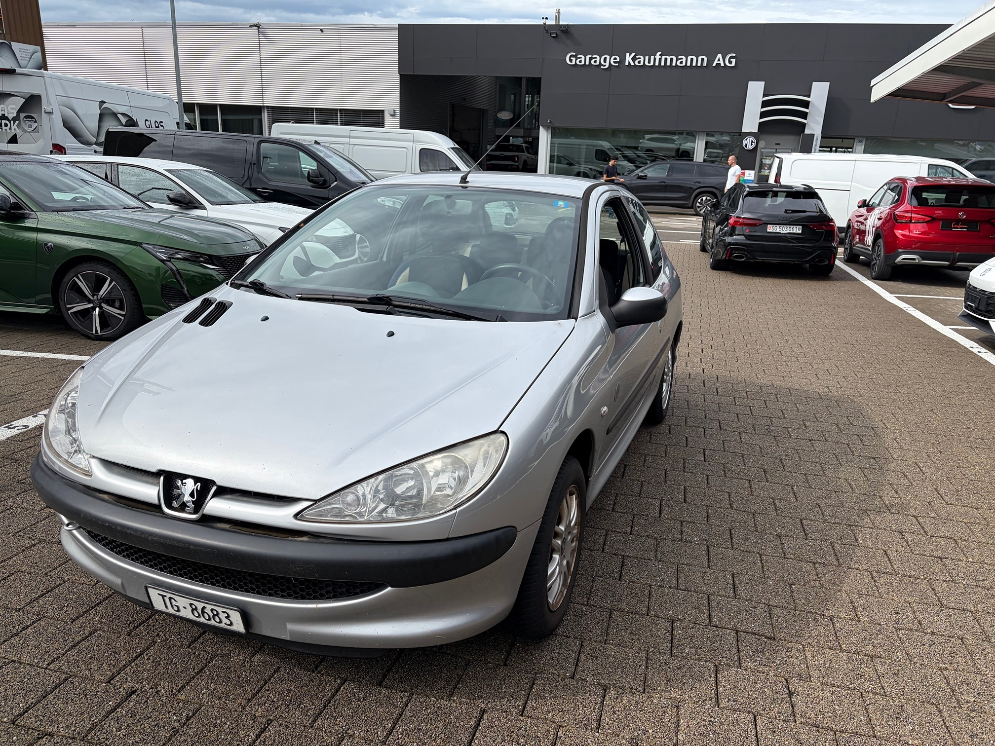 Auction Image